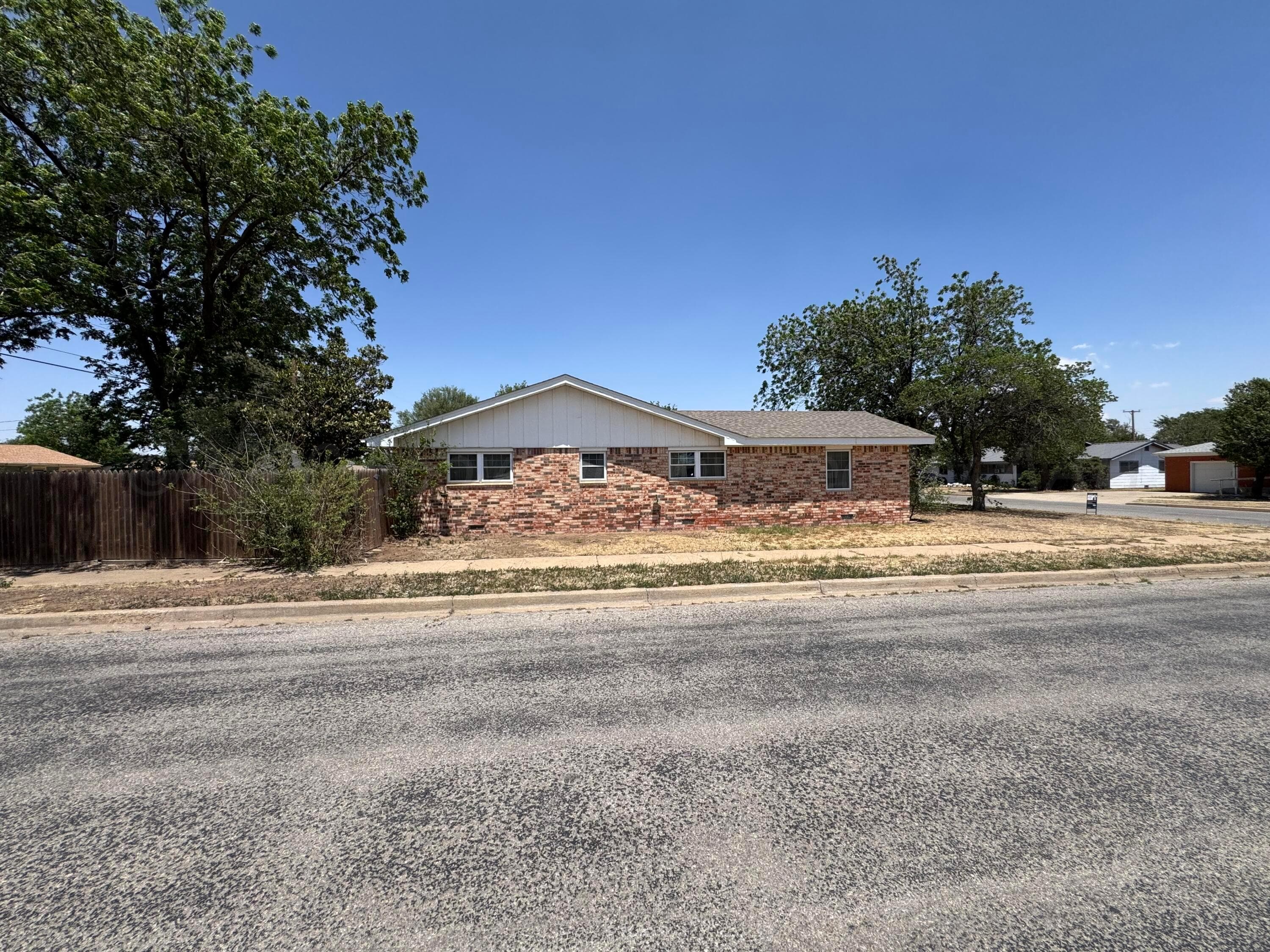 1901 N Faulkner Street, Pampa, TX 79065, photo 31