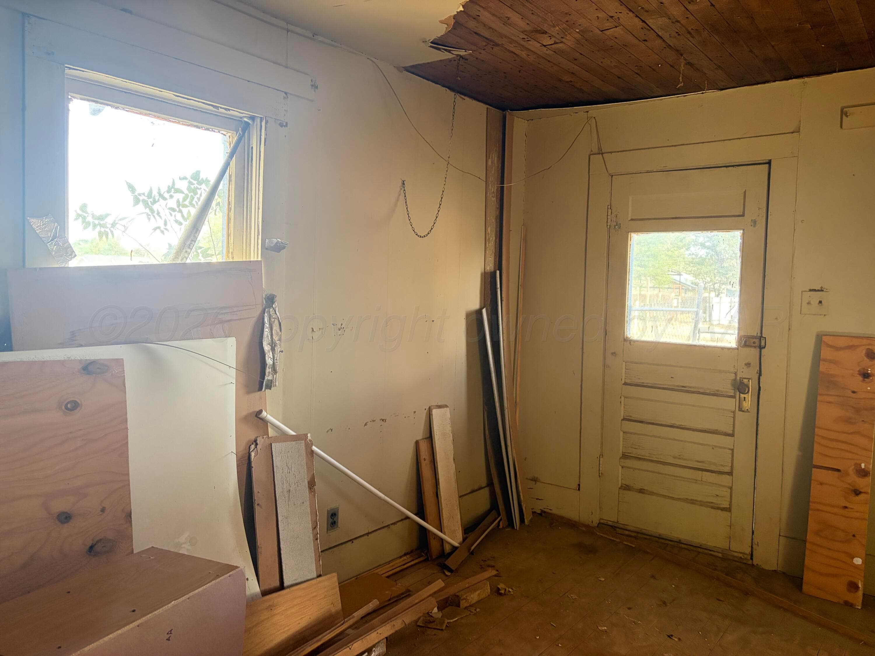 529 N SOMERVILLE Street, Pampa, TX 79065-5323, photo 35