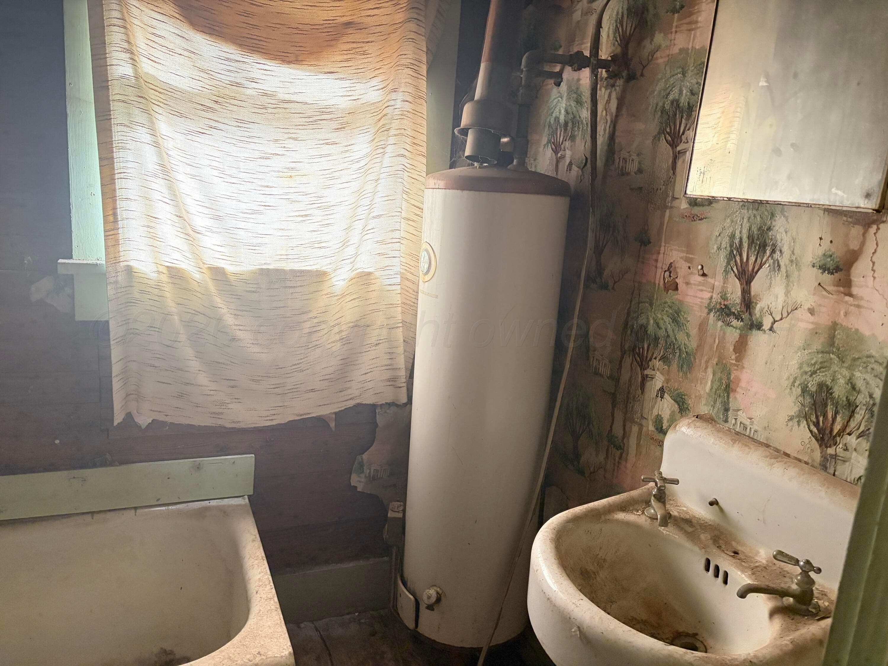 529 N SOMERVILLE Street, Pampa, TX 79065-5323, photo 37