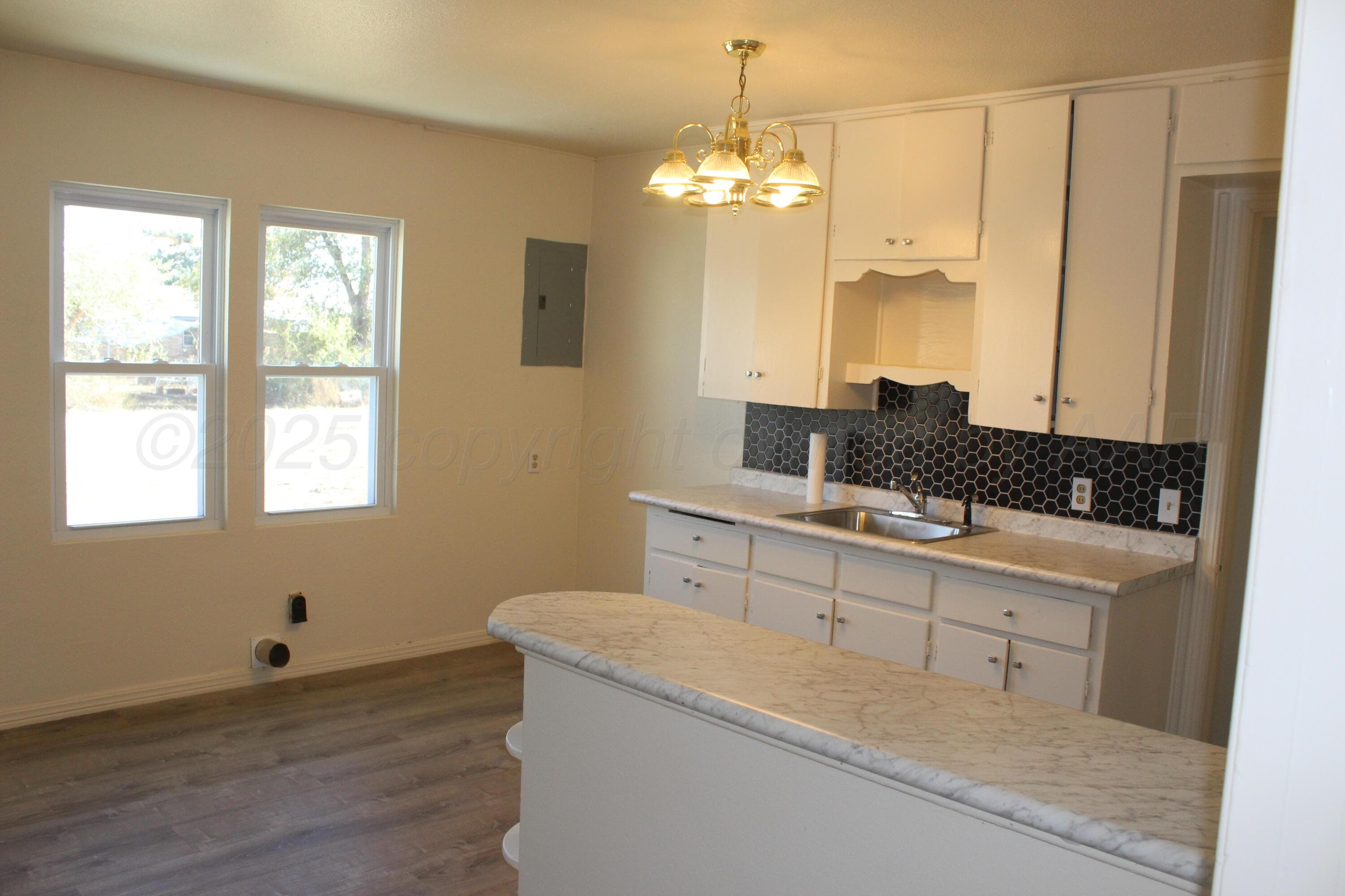 718 Ave. K, Hereford, TX 79045, photo 8