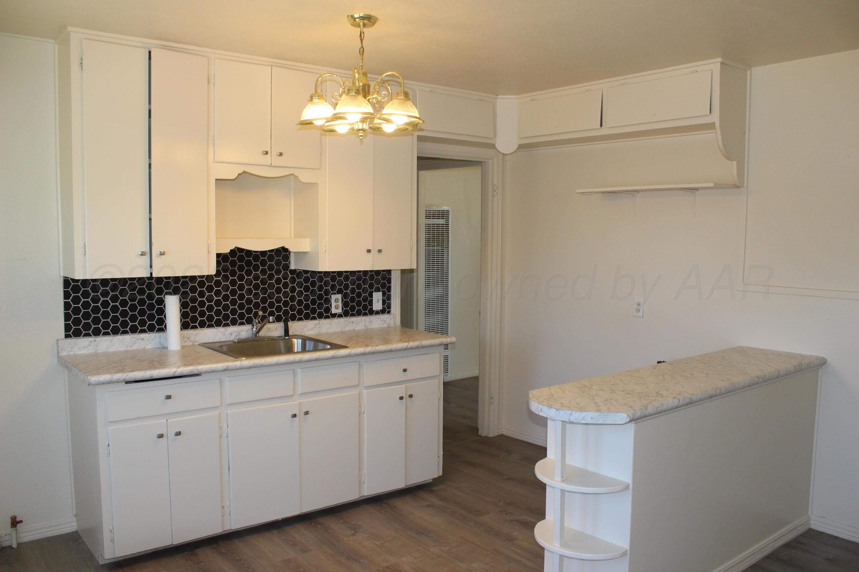 718 Ave. K, Hereford, TX 79045, photo 9
