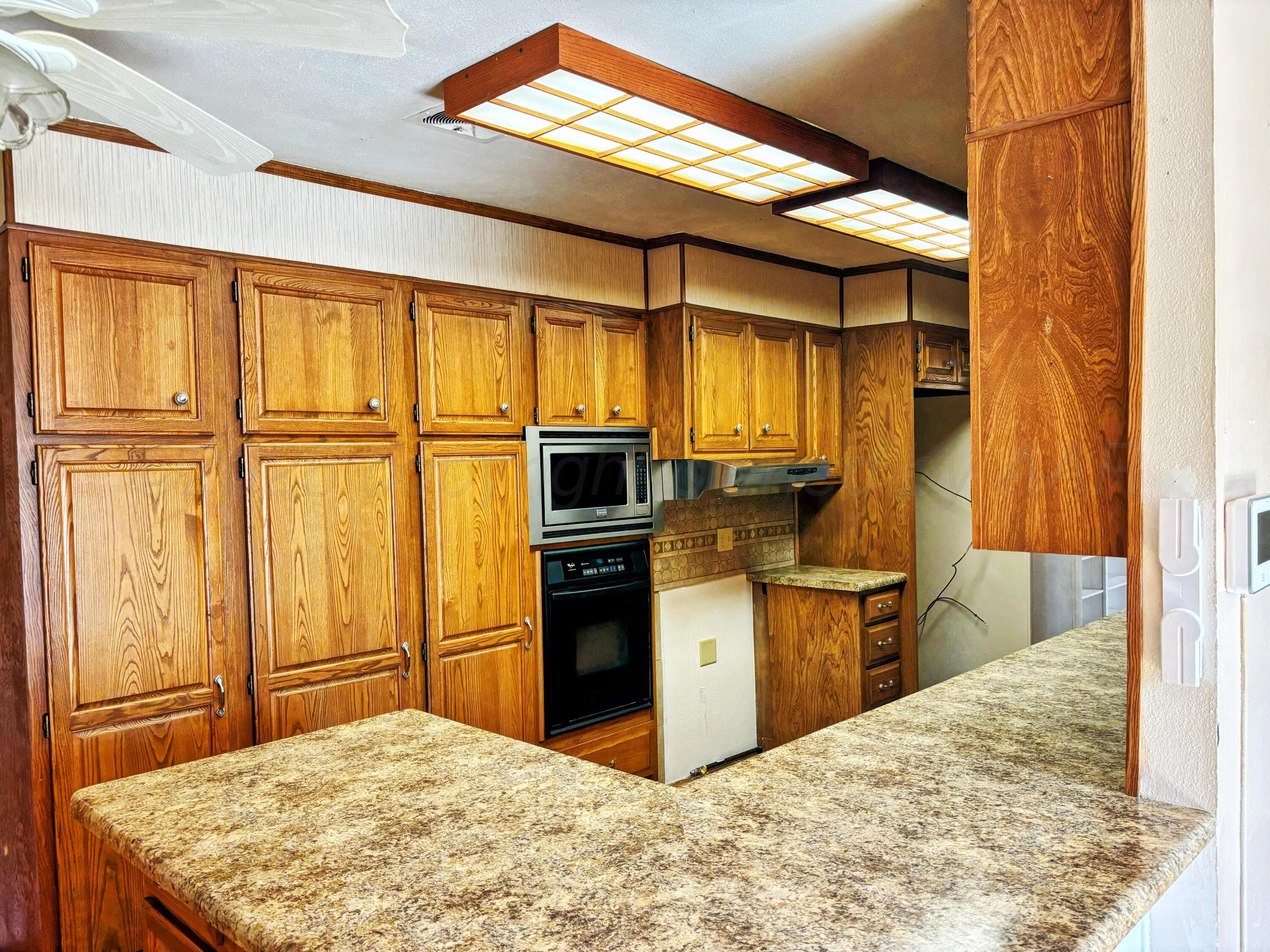 1510 S Indiana Street, Perryton, TX 79070, photo 11