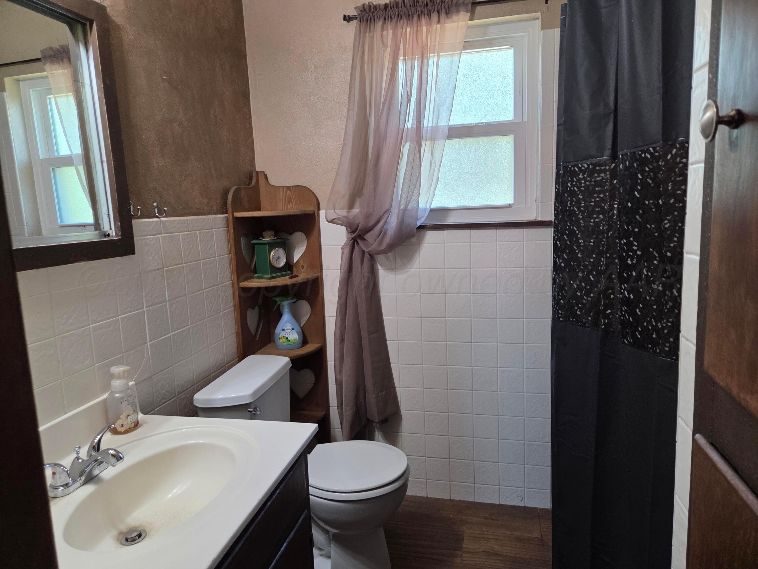 1909 GRINNELL Drive, Perryton, TX 79070-5011, photo 19