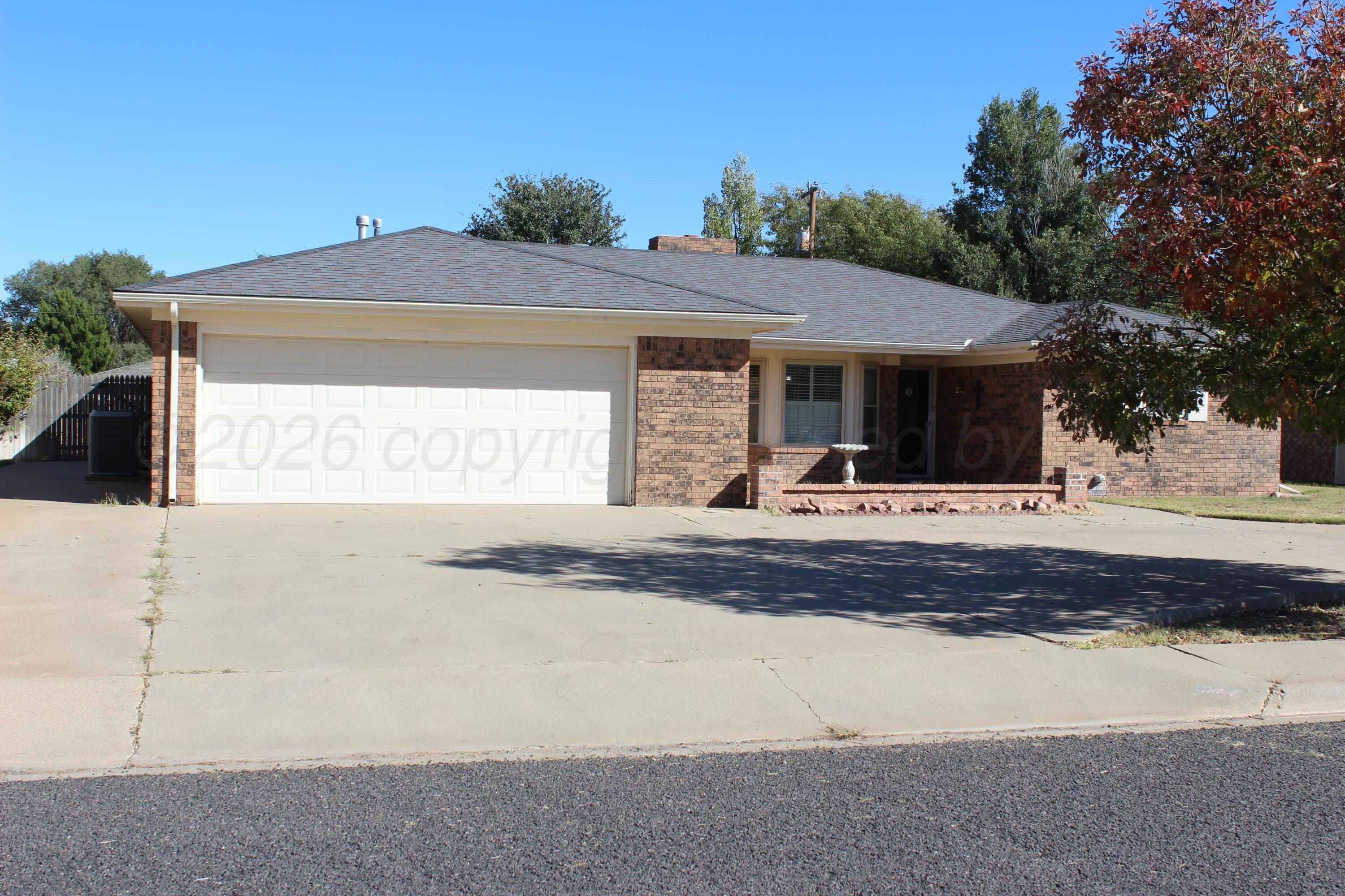 344 N Elm Street, Hereford, TX 79045