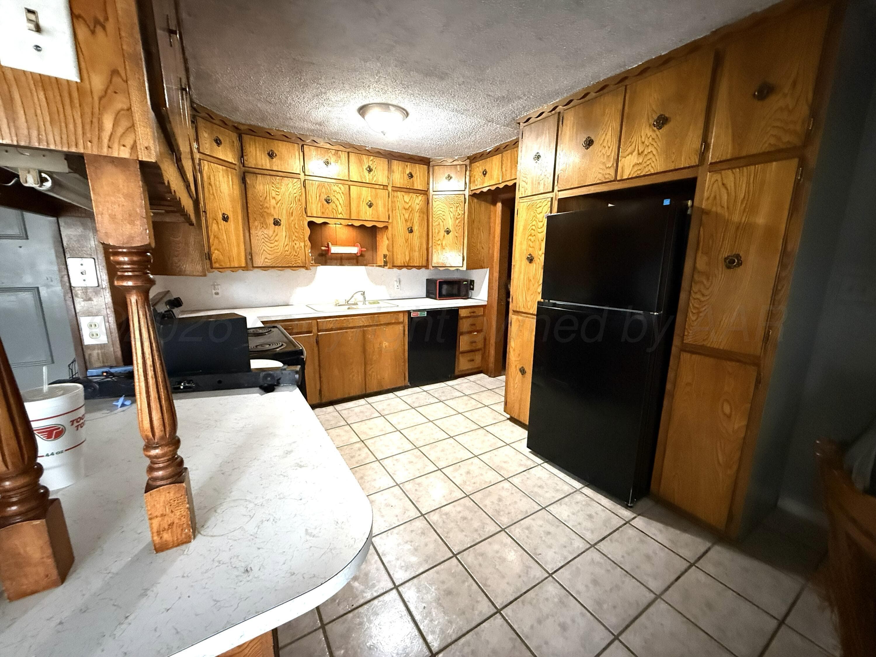 911 N DUNCAN Street, Pampa, TX 79065-5522, photo 4
