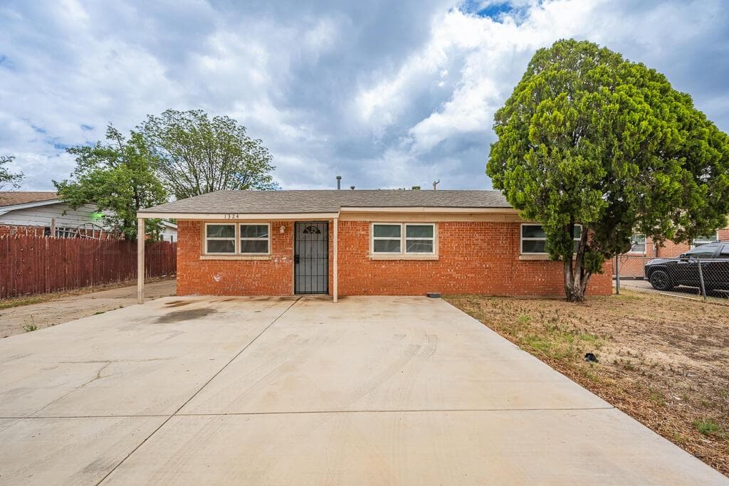 1324 BLUEBELL Street, Amarillo, TX 79107-7509