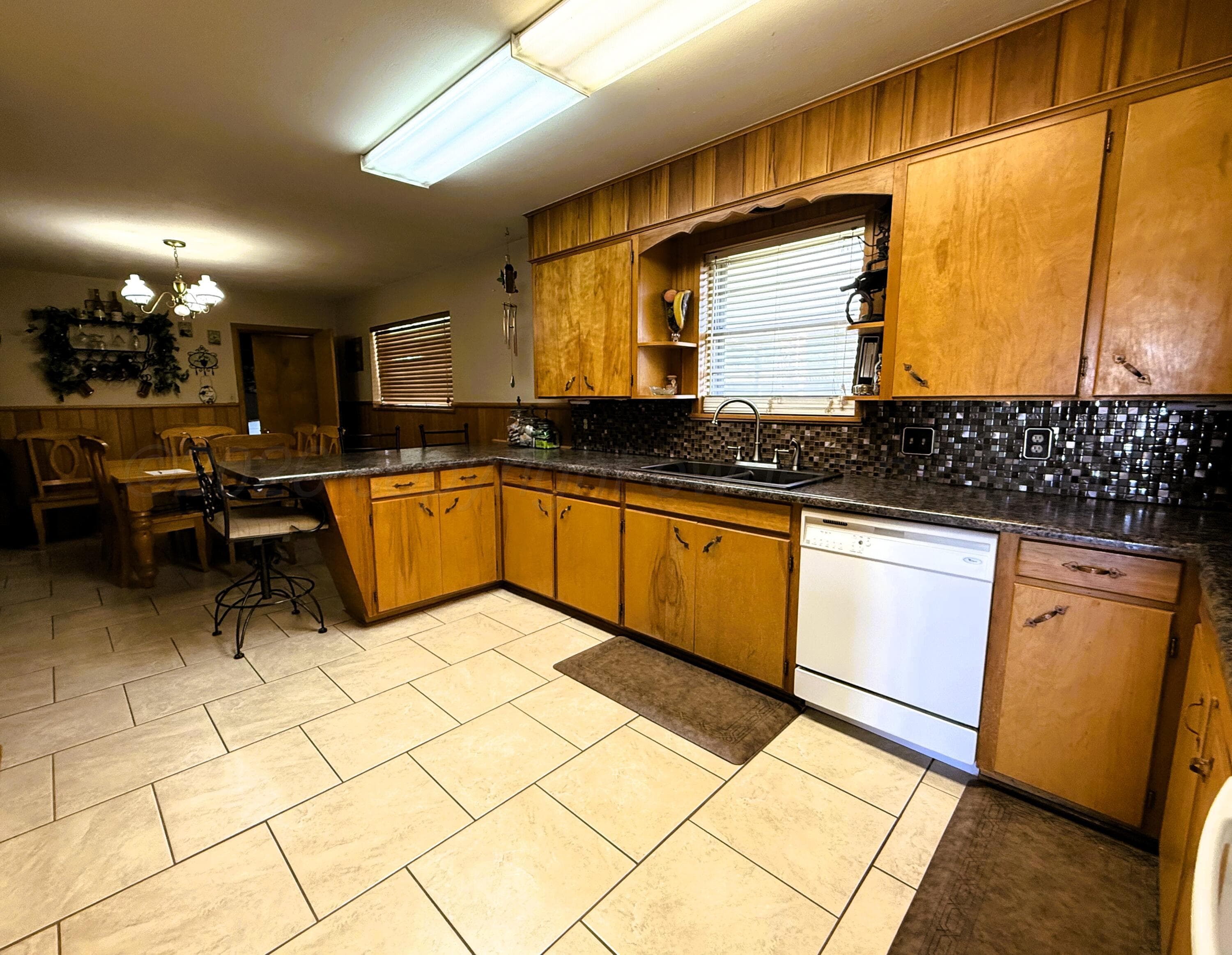601 S Main Street, Stratford, TX 79084, photo 13