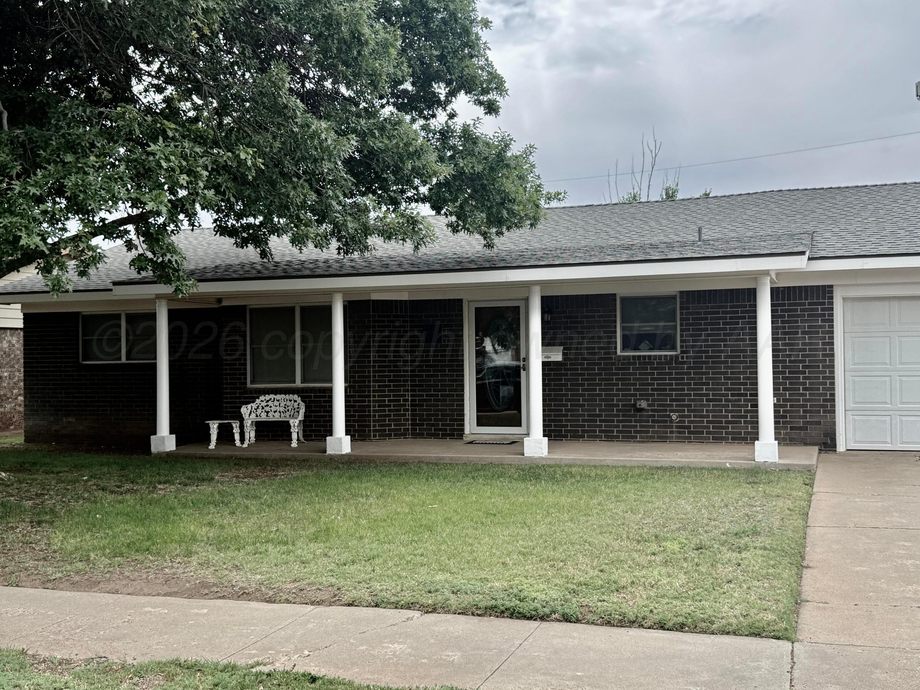 511 WILLOW Avenue, Dumas, TX 79029-3020, photo 2