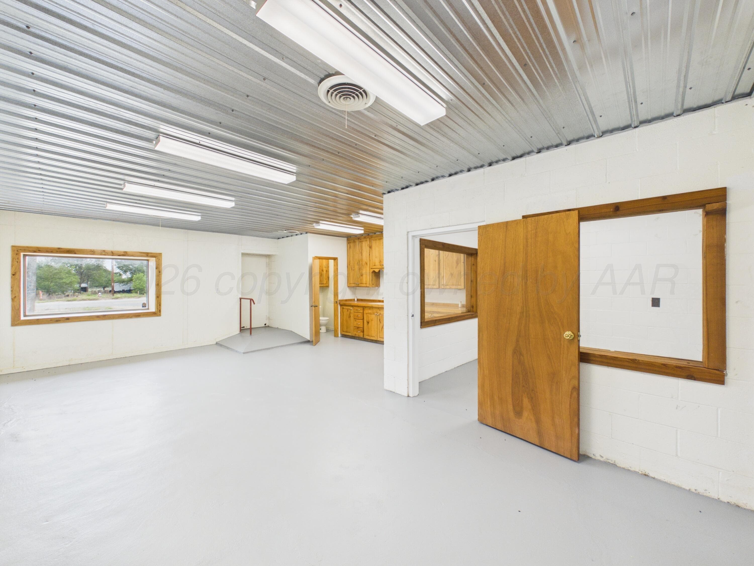 700, 702 E Oklahoma, Wheeler, TX 79096, photo 11