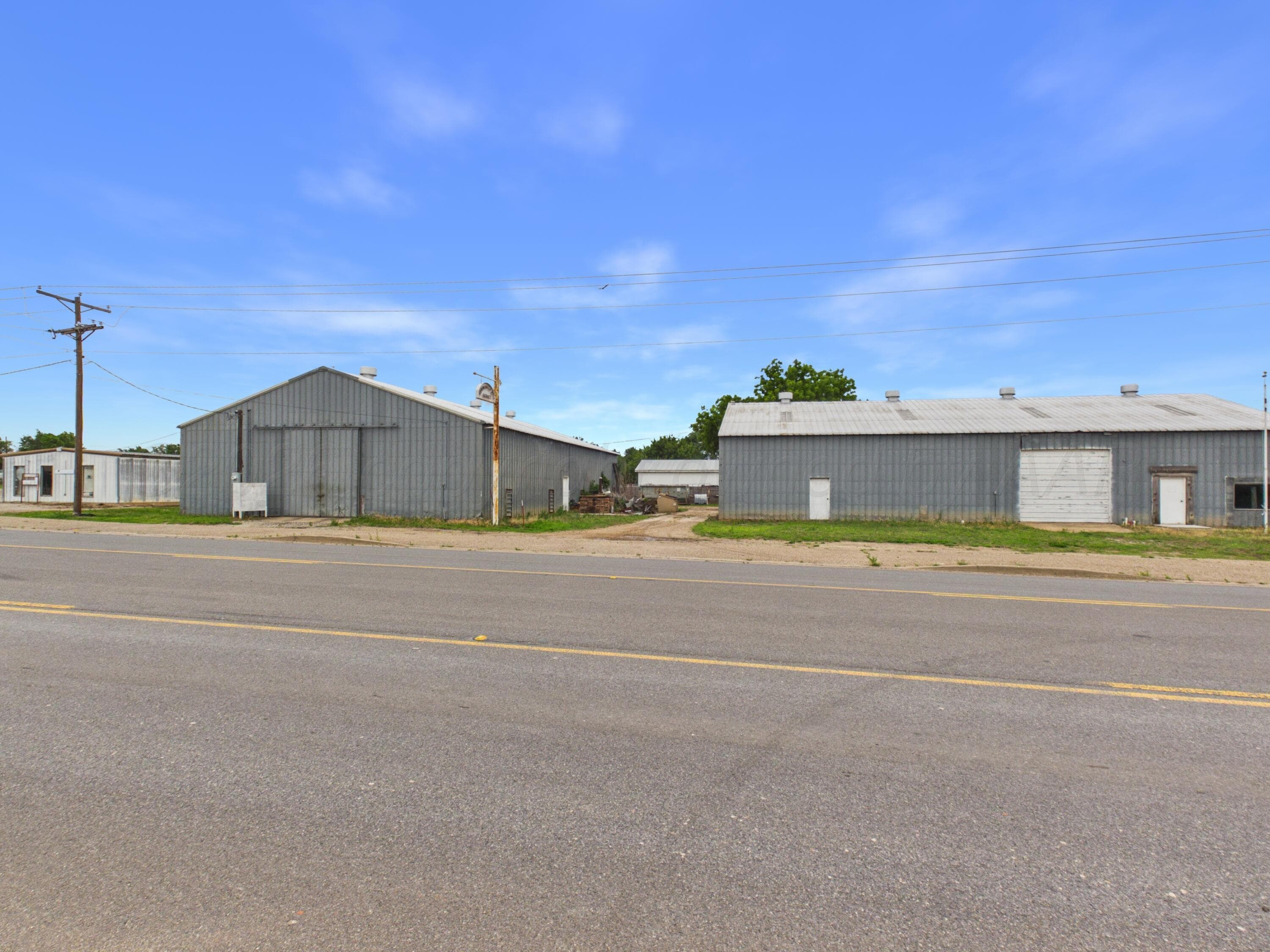 700, 702 E Oklahoma, Wheeler, TX 79096, photo 3