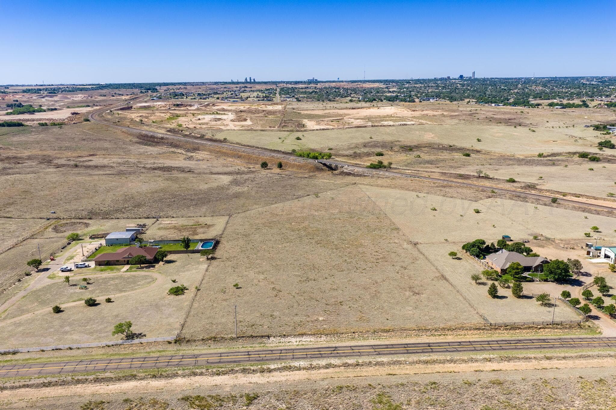 2800 E WILLOW CREEK Drive, Amarillo, TX 79108, photo 5