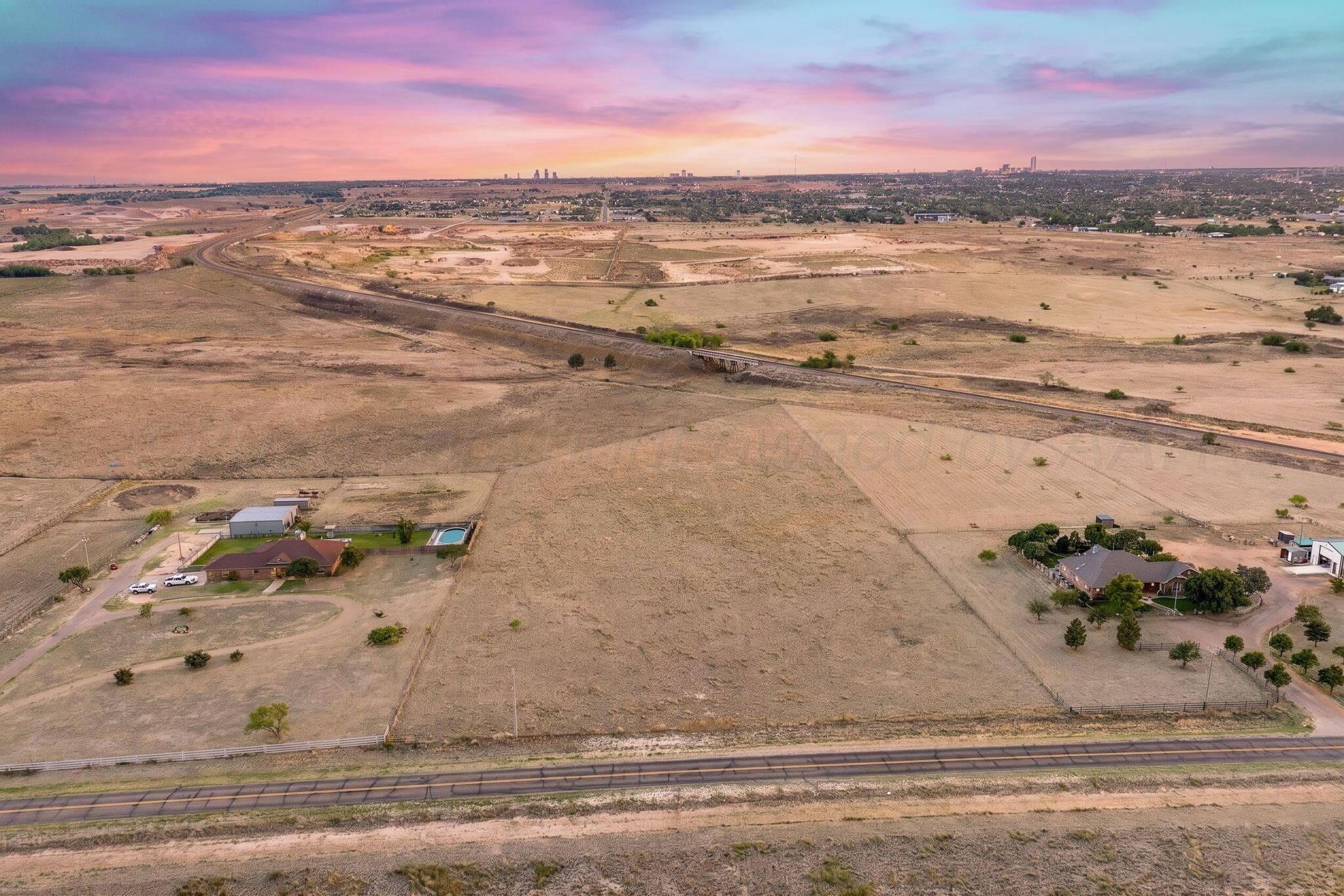 2800 E WILLOW CREEK Drive, Amarillo, TX 79108