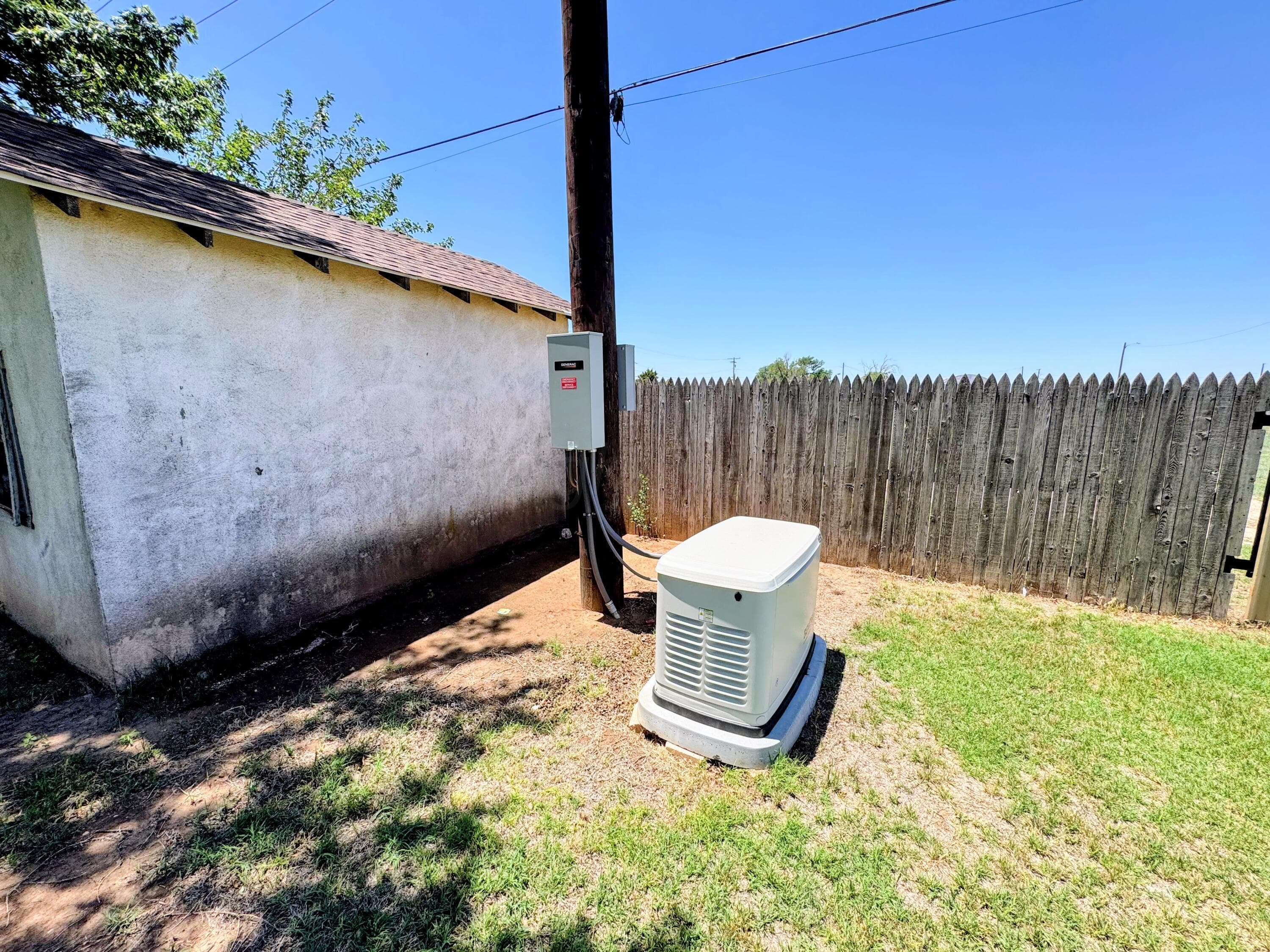 420 S Roland Street, Spearman, TX 79081, photo 26