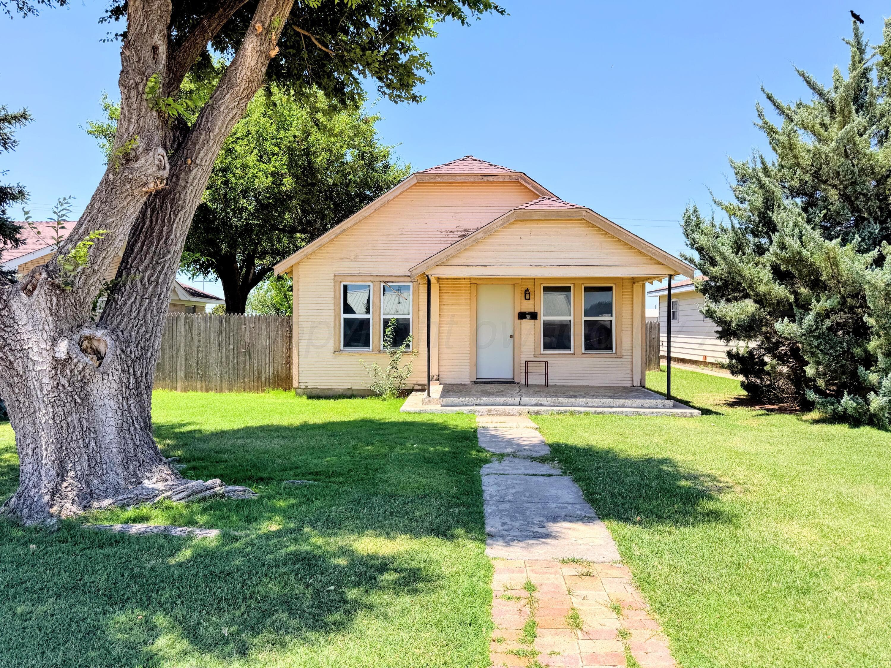 420 S Roland Street, Spearman, TX 79081, photo 24