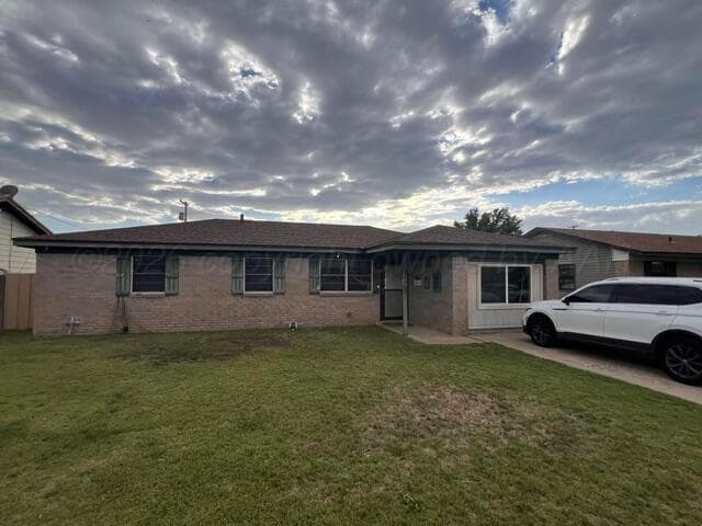710 Steele Drive, Spearman, TX 79081