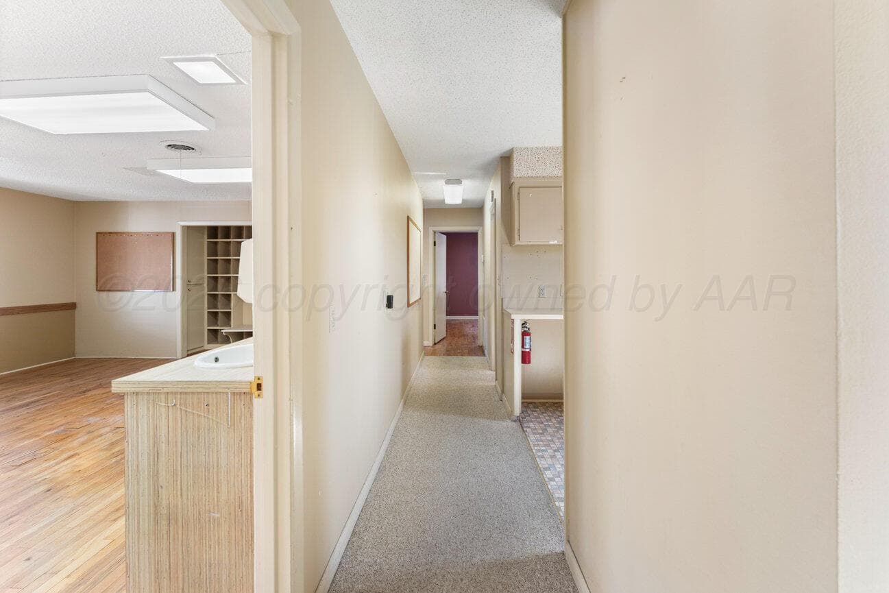 206 S BLISS Avenue, Dumas, TX 79029-3806, photo 5