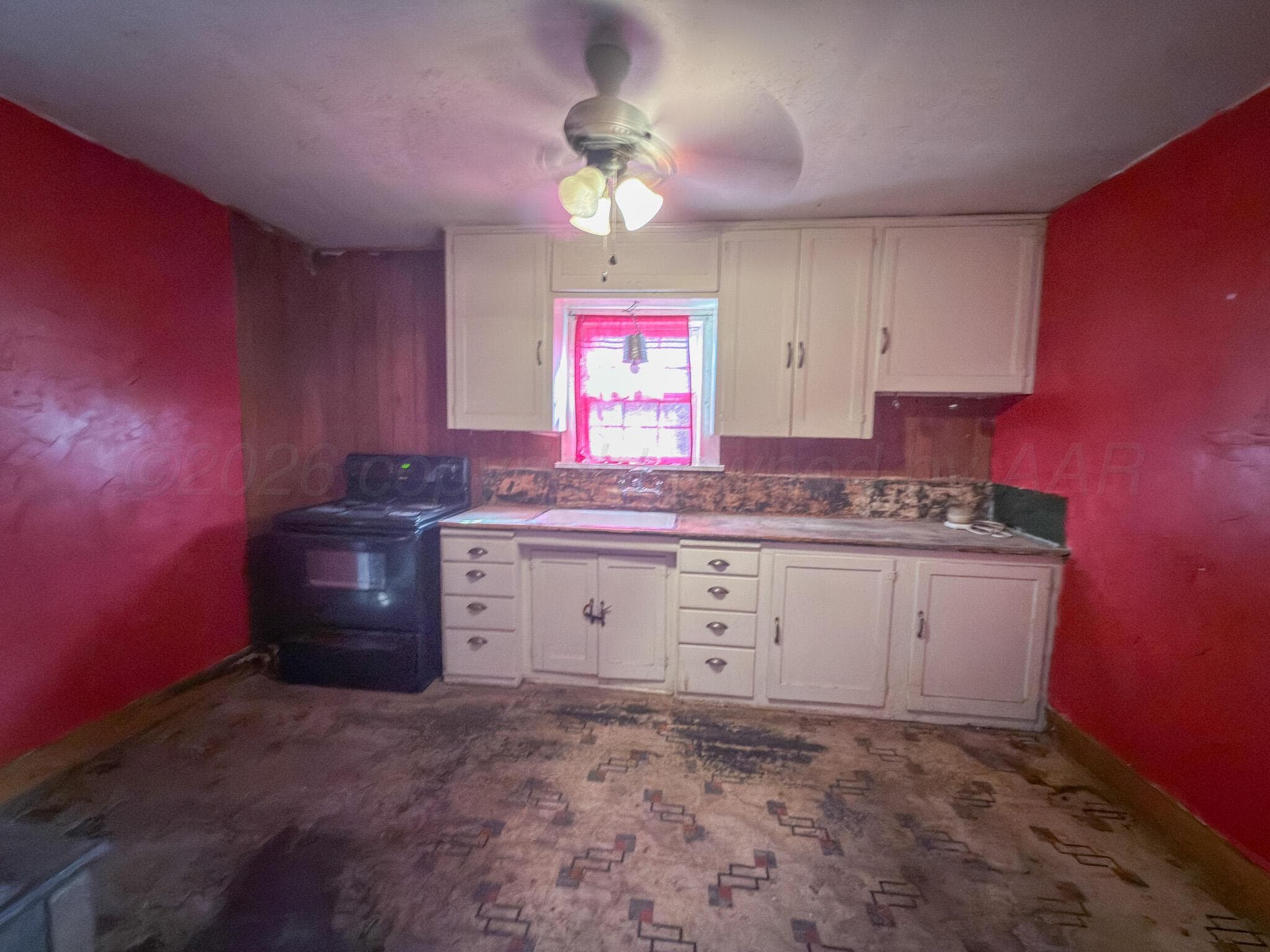 628 E FOSTER Avenue, Pampa, TX 79065-6608, photo 7