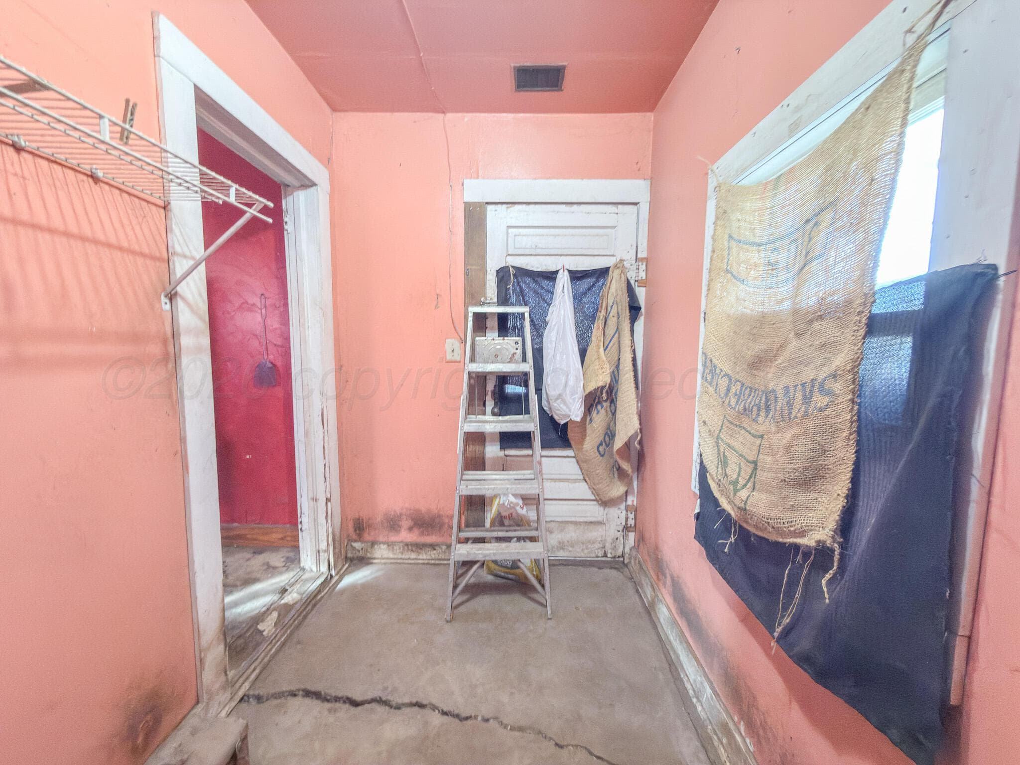 628 E FOSTER Avenue, Pampa, TX 79065-6608, photo 15