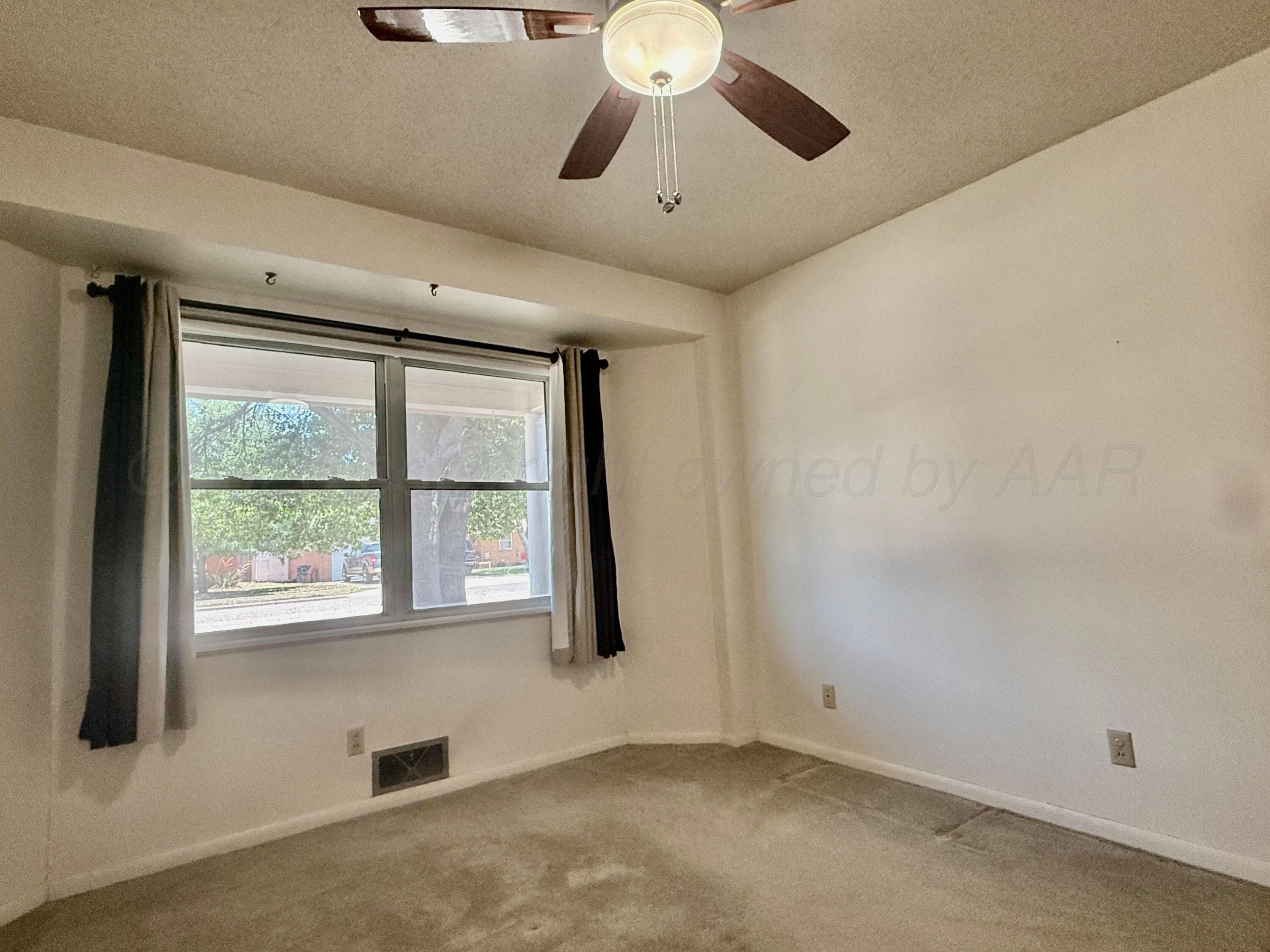511 WILLOW Avenue, Dumas, TX 79029-3020, photo 15