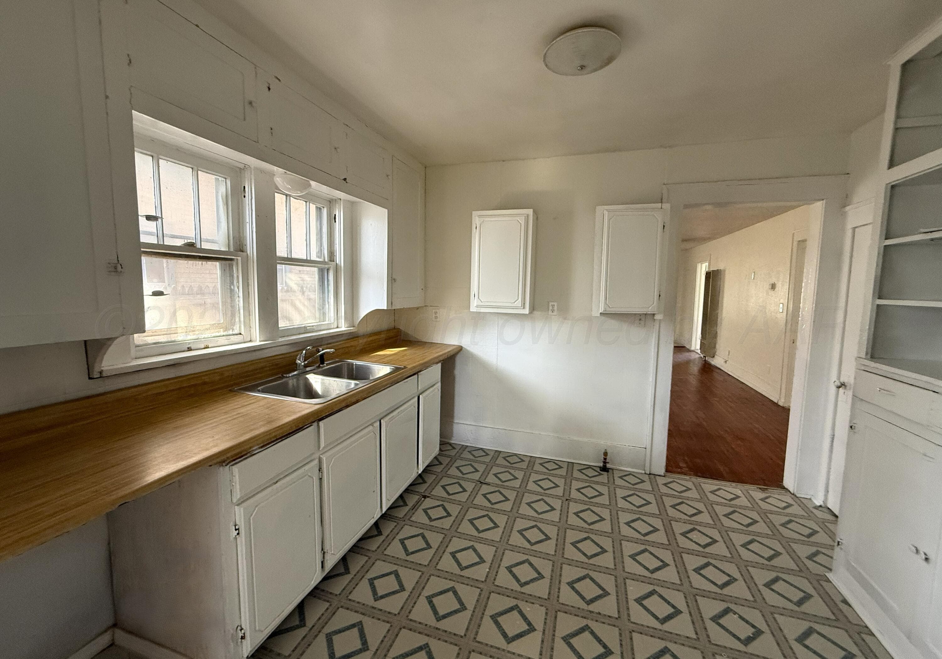 419 N SOMERVILLE Street, Pampa, TX 79065-5321, photo 9