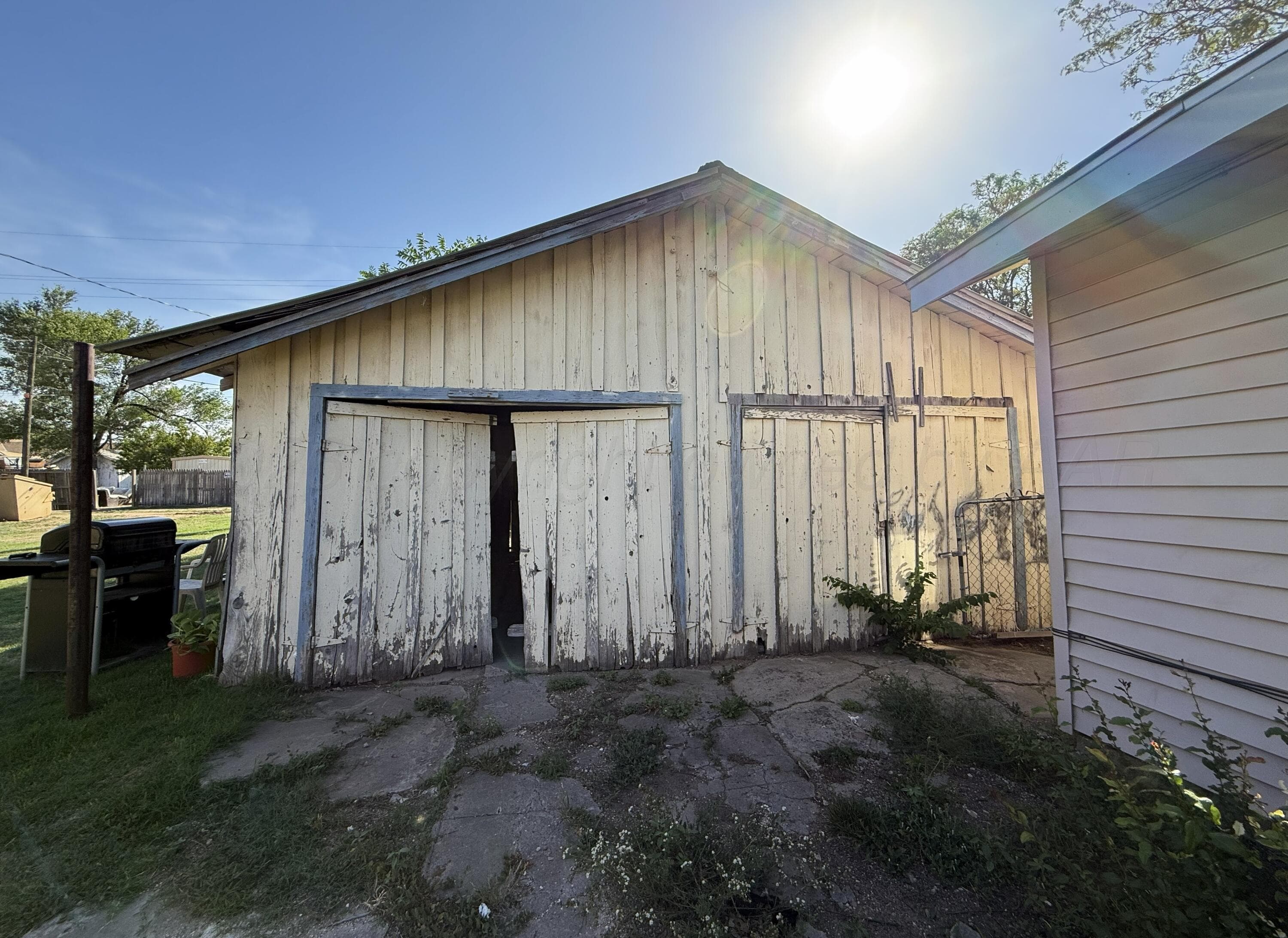 419 N SOMERVILLE Street, Pampa, TX 79065-5321, photo 15