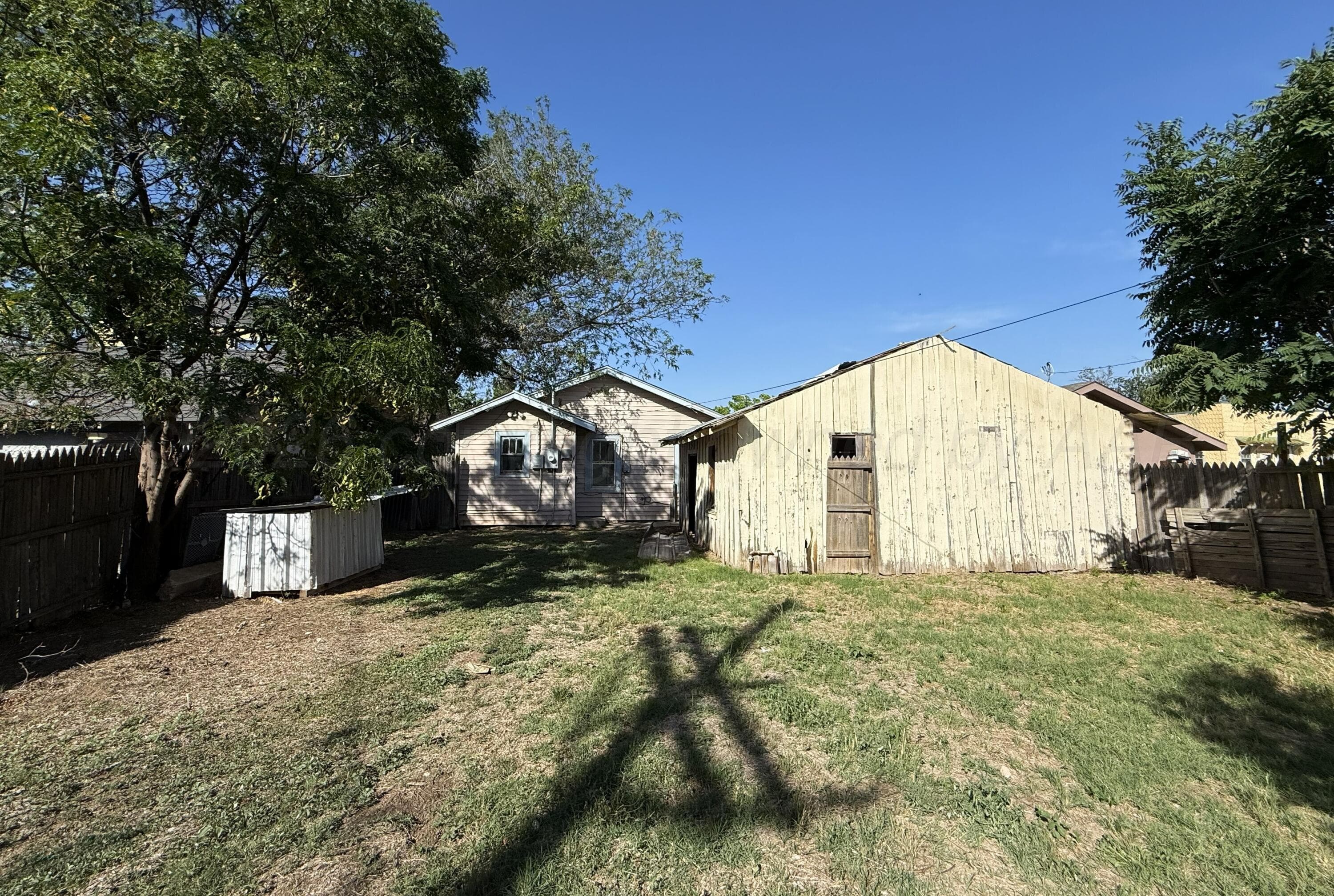419 N SOMERVILLE Street, Pampa, TX 79065-5321, photo 17