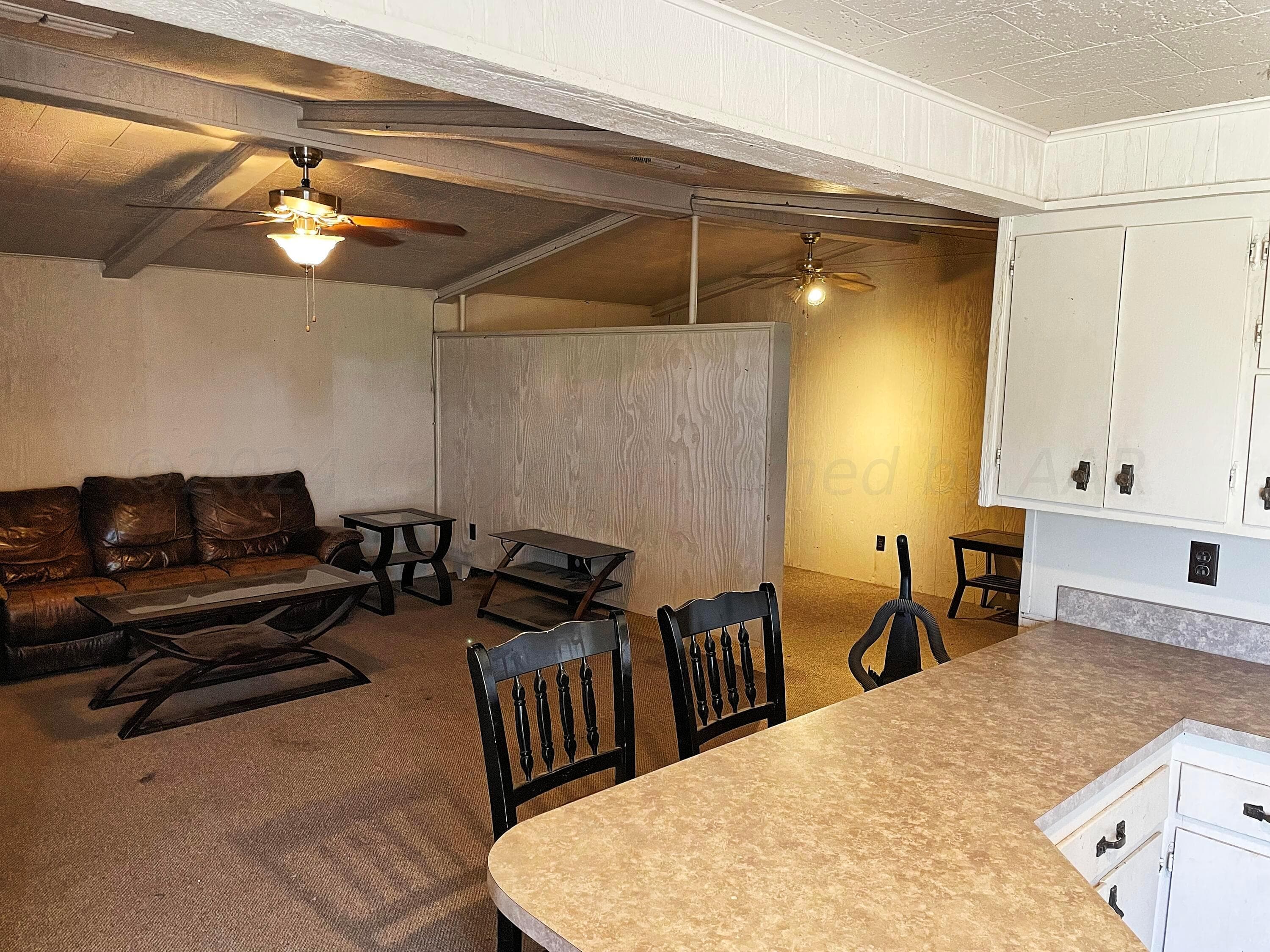 110 N Main Street, Perryton, TX 79070, photo 13