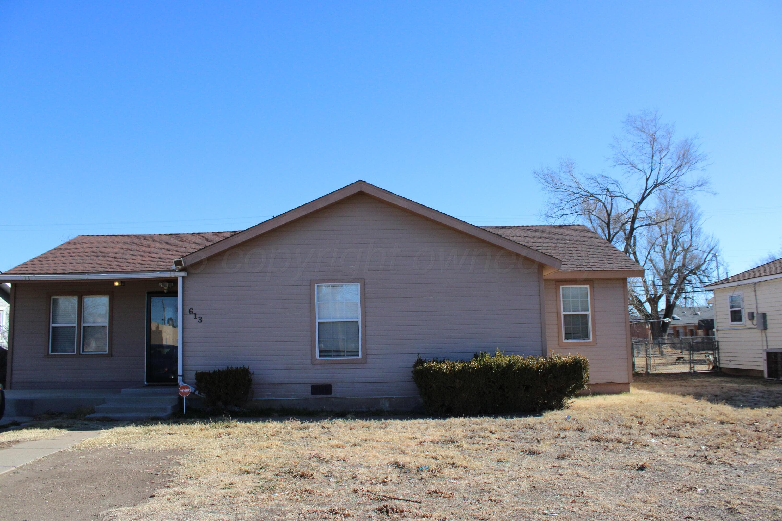 613 S MADDOX Avenue, Dumas, TX 79029-4543