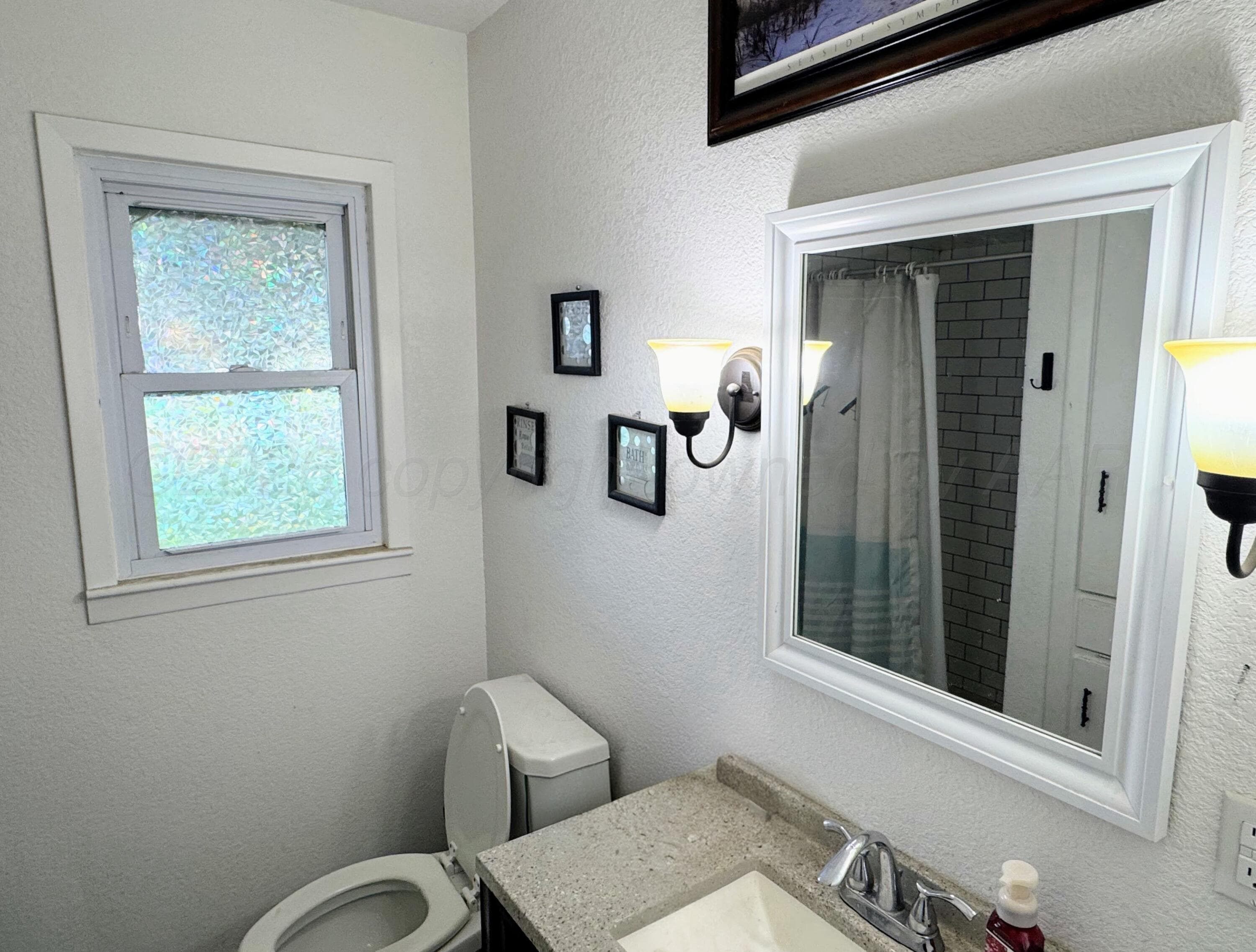 1514 S Eton Street, Perryton, TX 79070-4540, photo 9