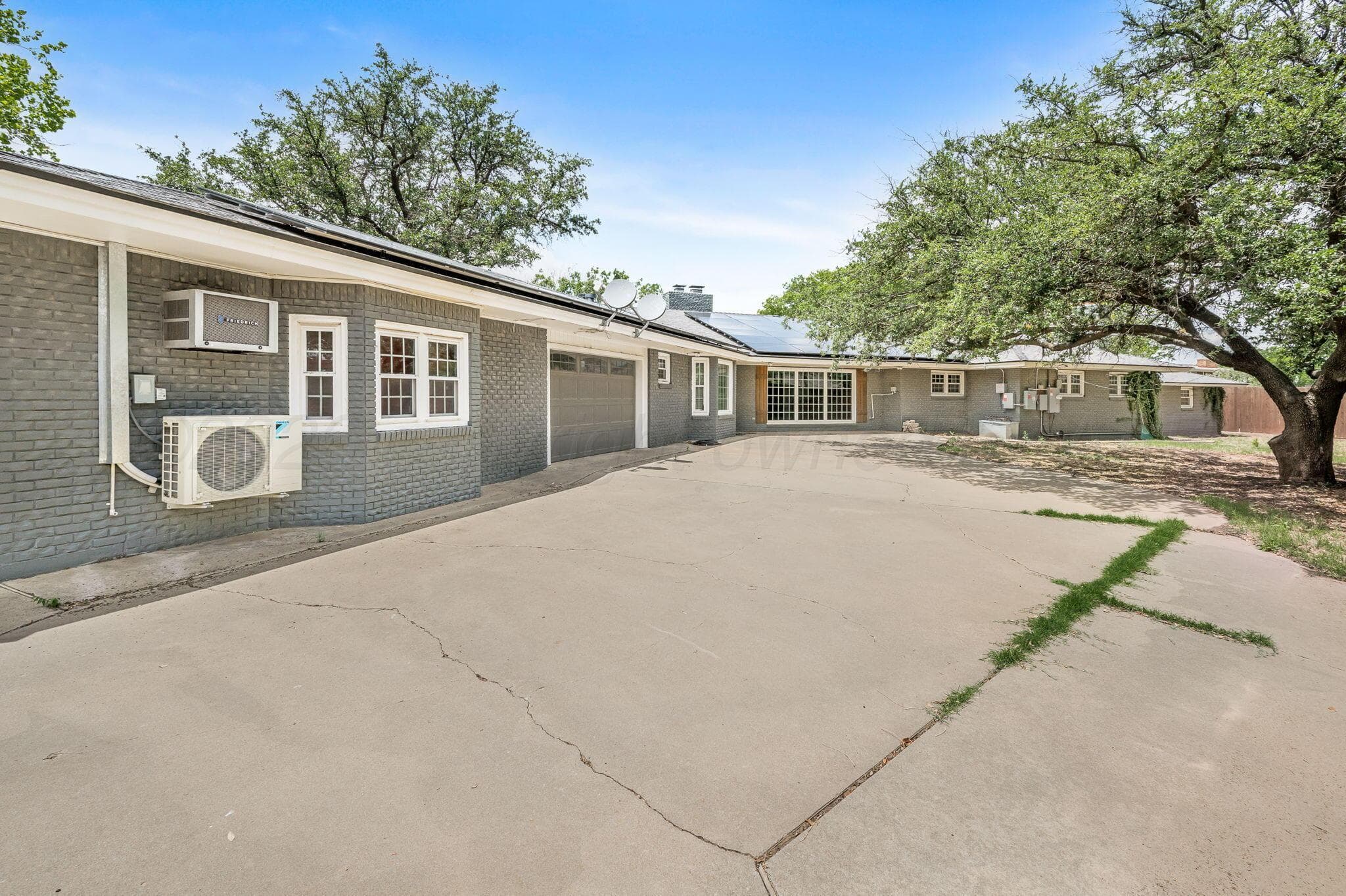 210 N Texas Avenue, Hereford, TX 79045, photo 4