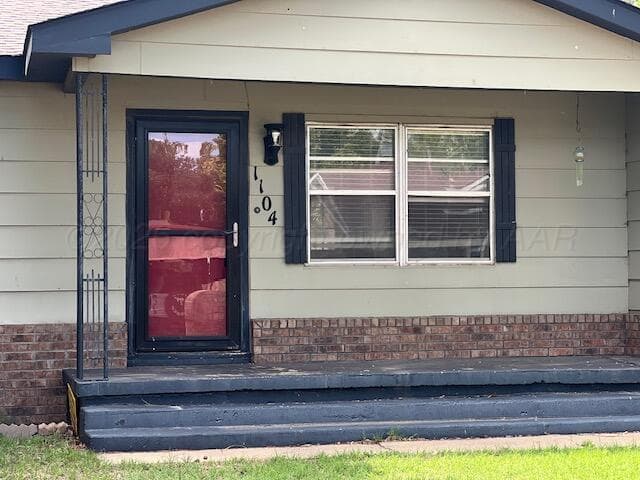 1104 S Haney Street, Spearman, TX 79081, photo 2