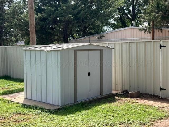 1104 S Haney Street, Spearman, TX 79081, photo 17