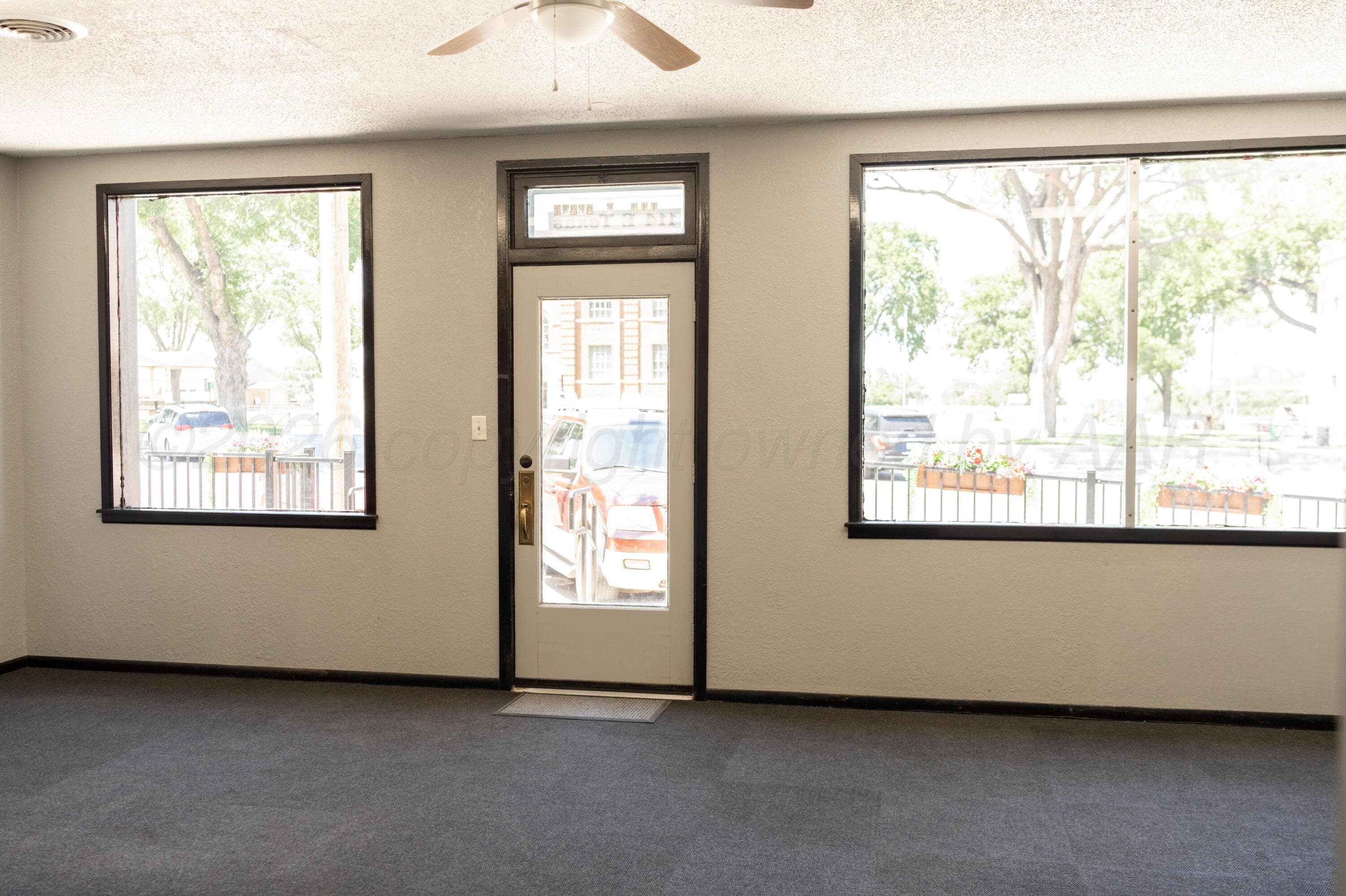 114 E Texas Avenue, Wheeler, TX 79096, photo 11