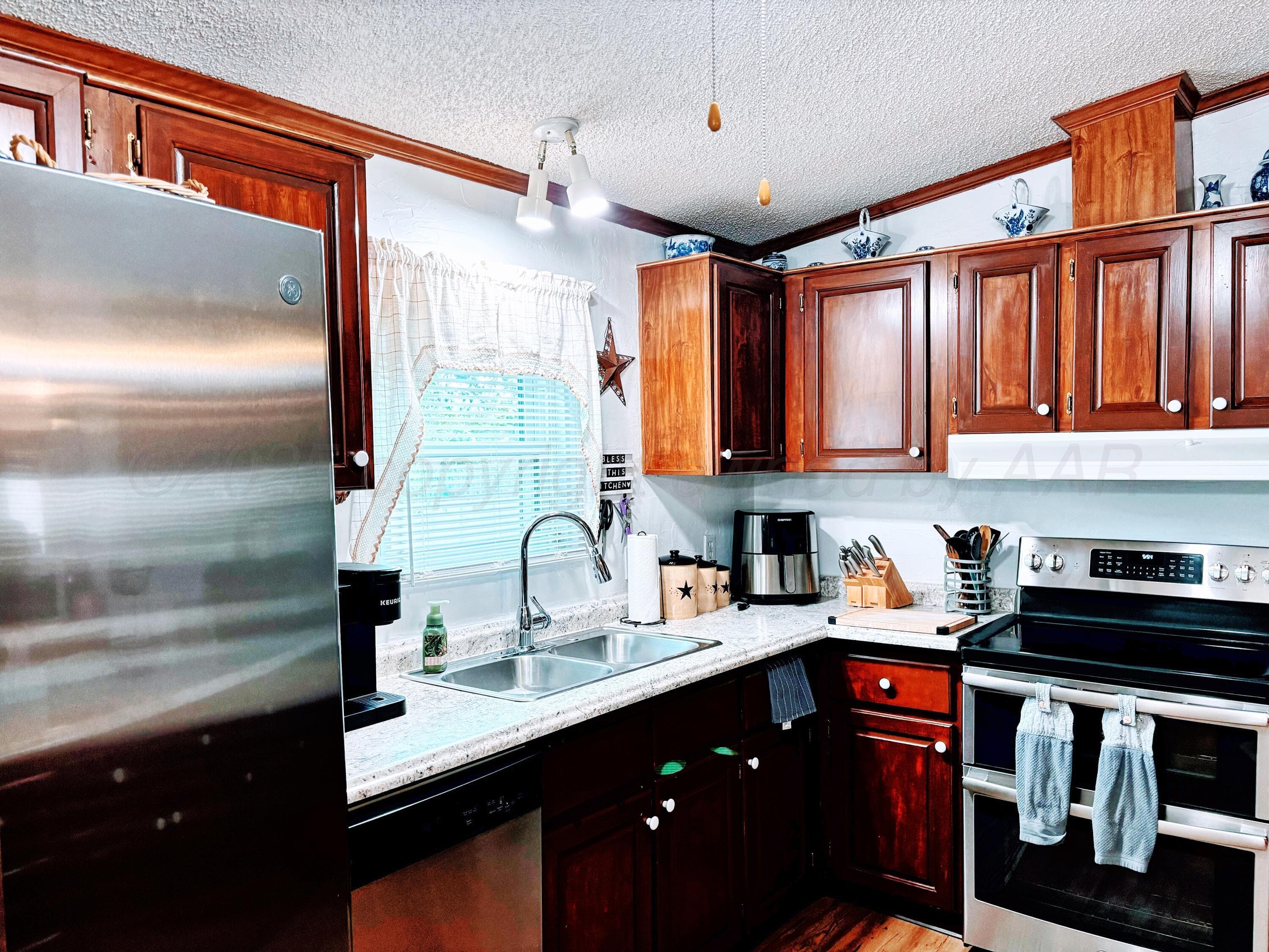 1010 S Baylor Street, Perryton, TX 79070, photo 10