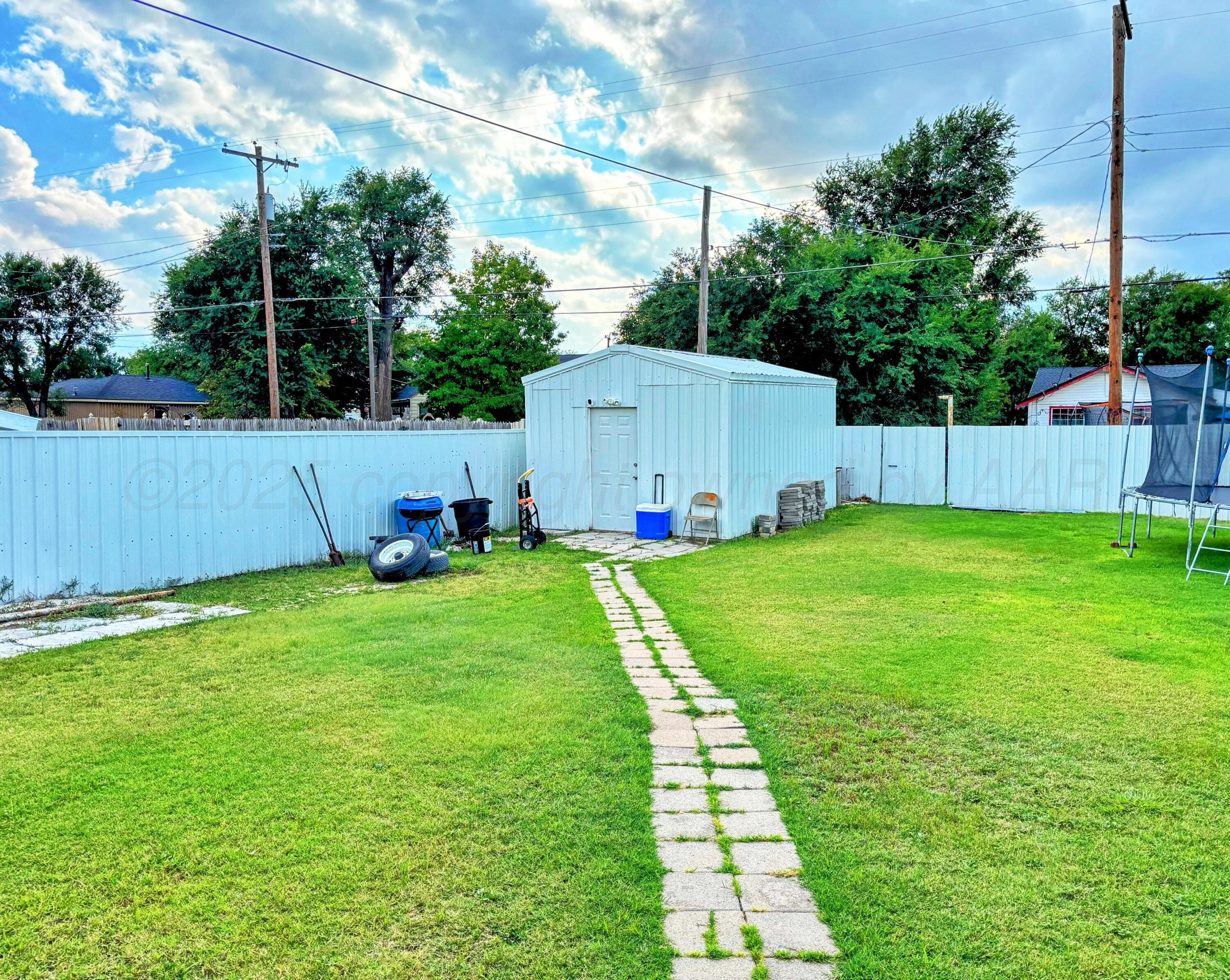 1010 S Baylor Street, Perryton, TX 79070, photo 30