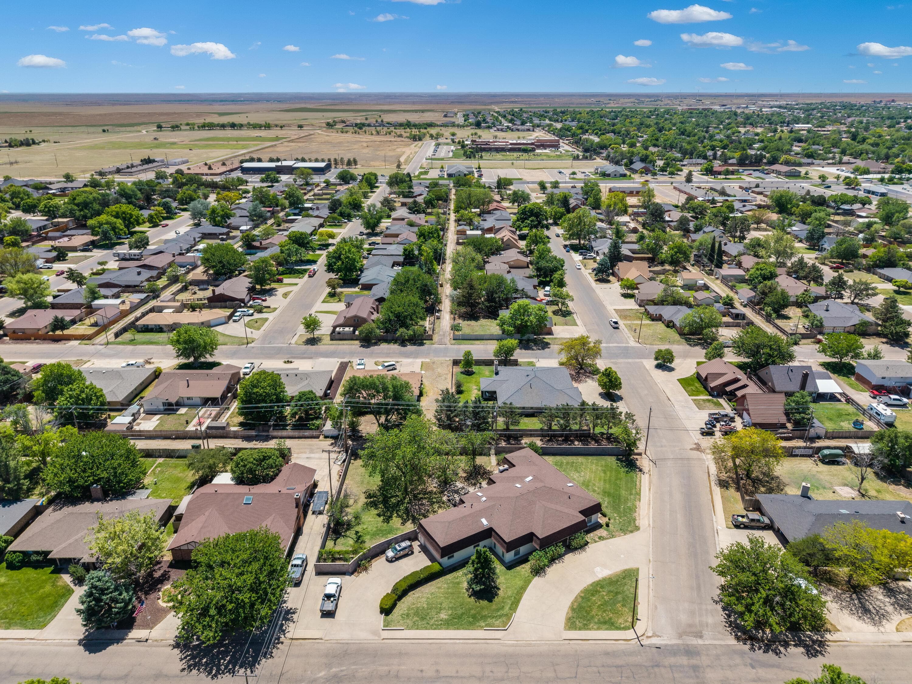 130 BAILEY Avenue, Dumas, TX 79029-3556, photo 47