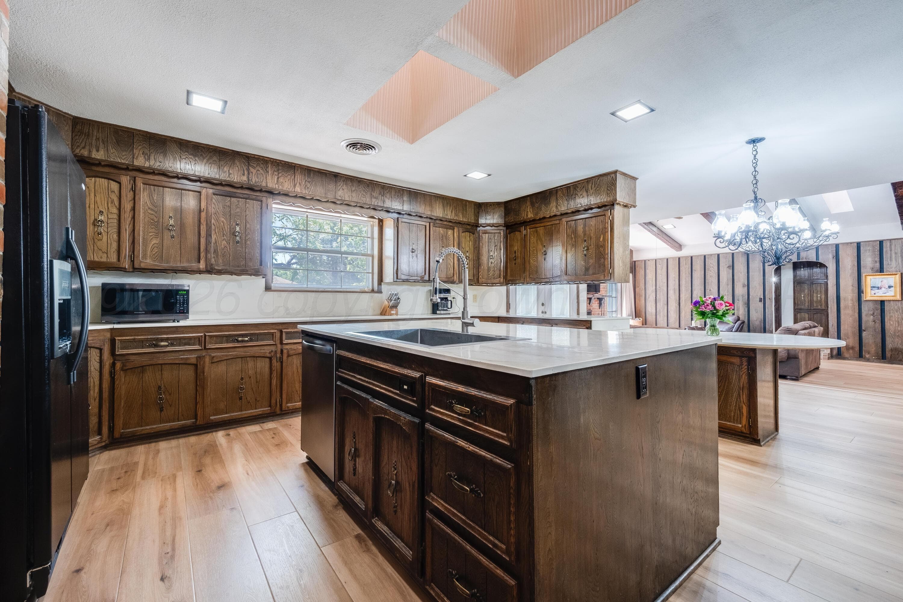 130 BAILEY Avenue, Dumas, TX 79029-3556, photo 18