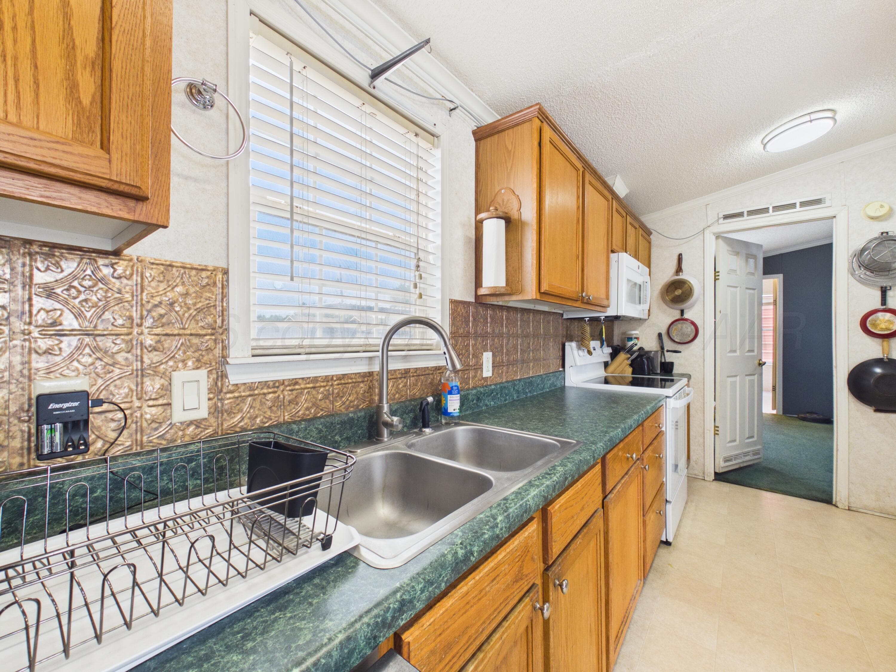 709 RITCHIE Avenue, Panhandle, TX 79068-1954, photo 11