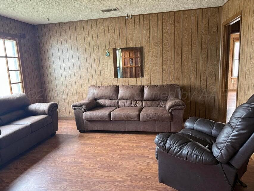 808 AVENUE P, Sunray, TX 79086, photo 2