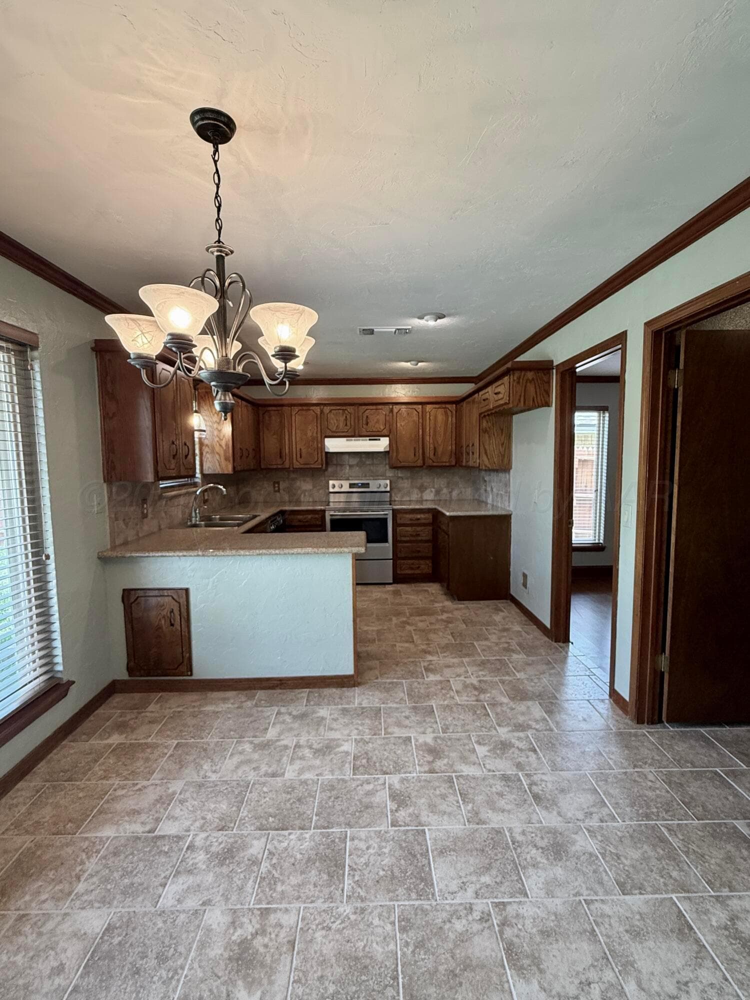 110 Pinehurst Street, Borger, TX 79007, photo 14
