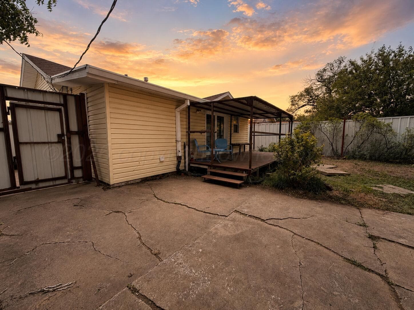 606 S PROSPECT Street, Amarillo, TX 79106-8656, photo 2