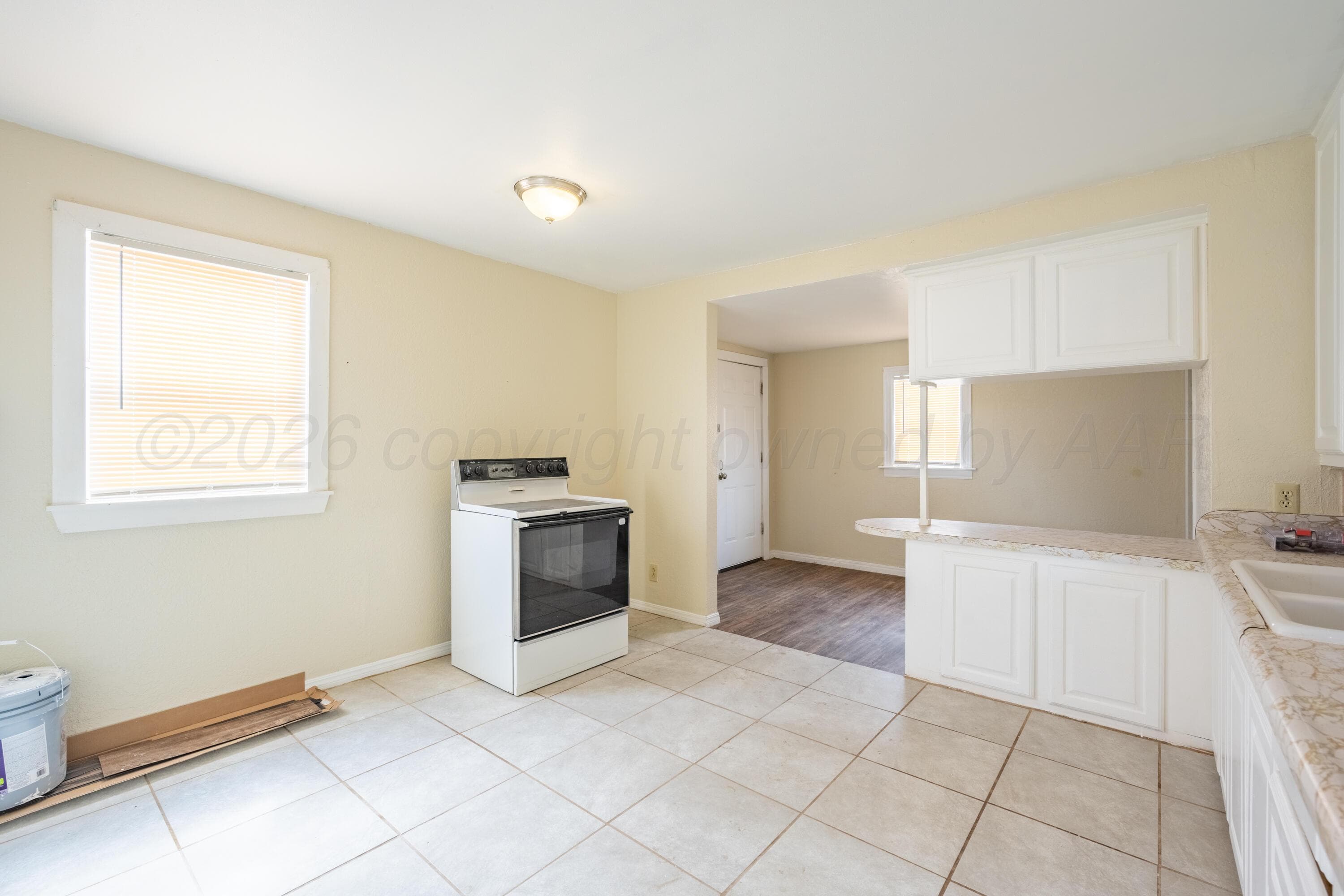 4002 S BOWIE Street, Amarillo, TX 79110-1240, photo 3