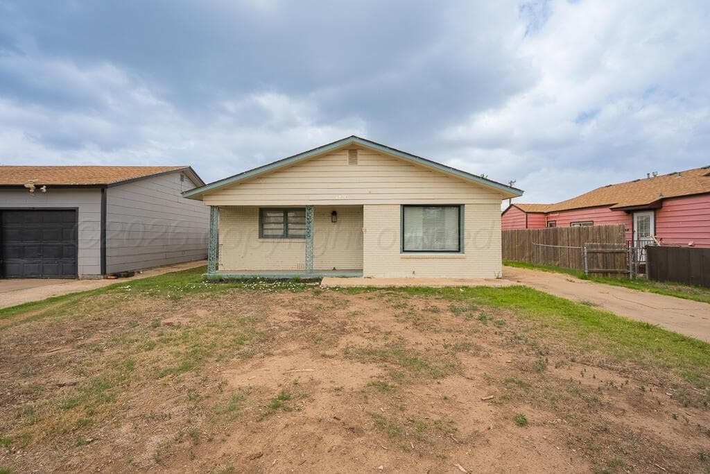 1926 S Highland Street, Amarillo, TX 79103