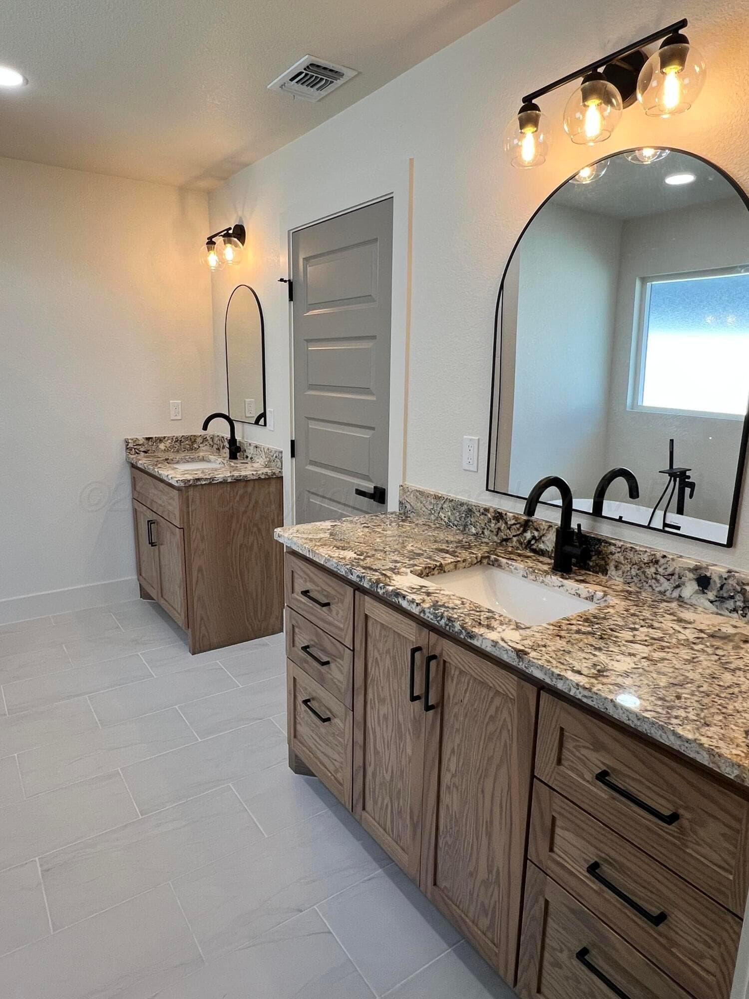 155 PRICKLY PEAR Lane, Cactus, TX 79013, photo 10