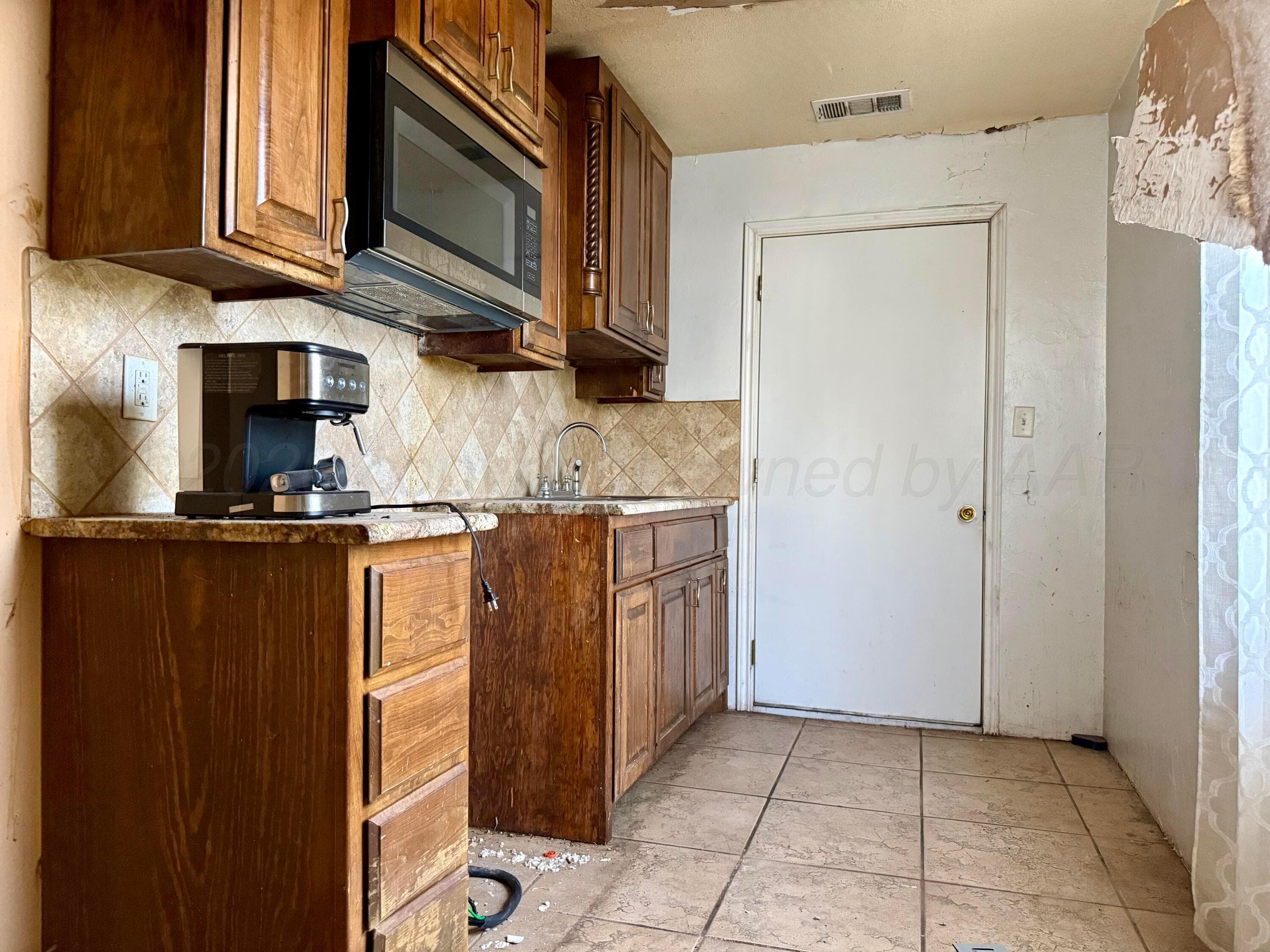 101 S Shelton Street, Borger, TX 79007, photo 7
