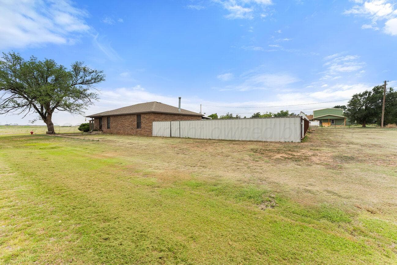 608 11th Street, Vega, TX 79092, photo 2