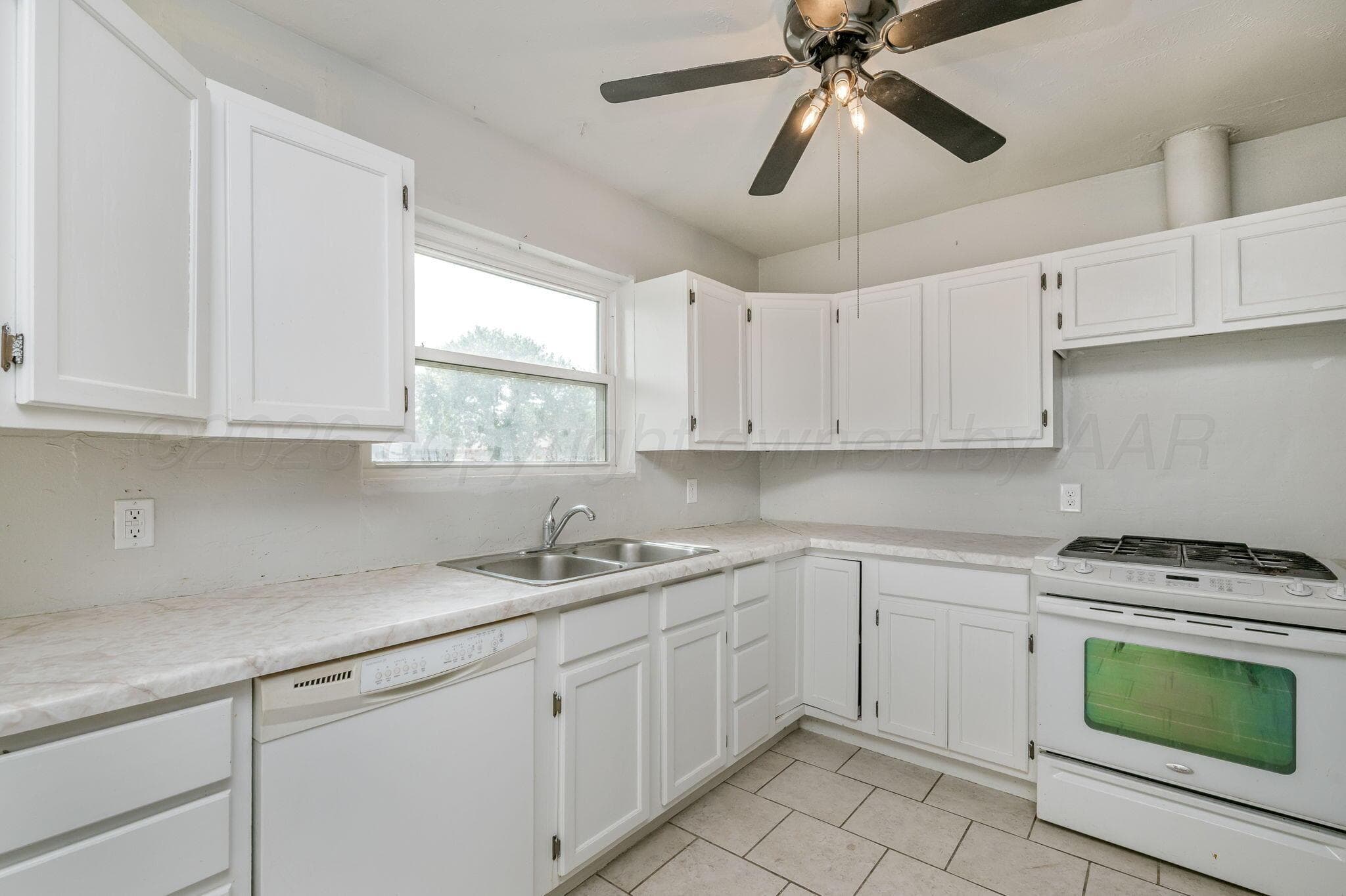 1519 GOLDENROD Street, Amarillo, TX 79107-8007, photo 10