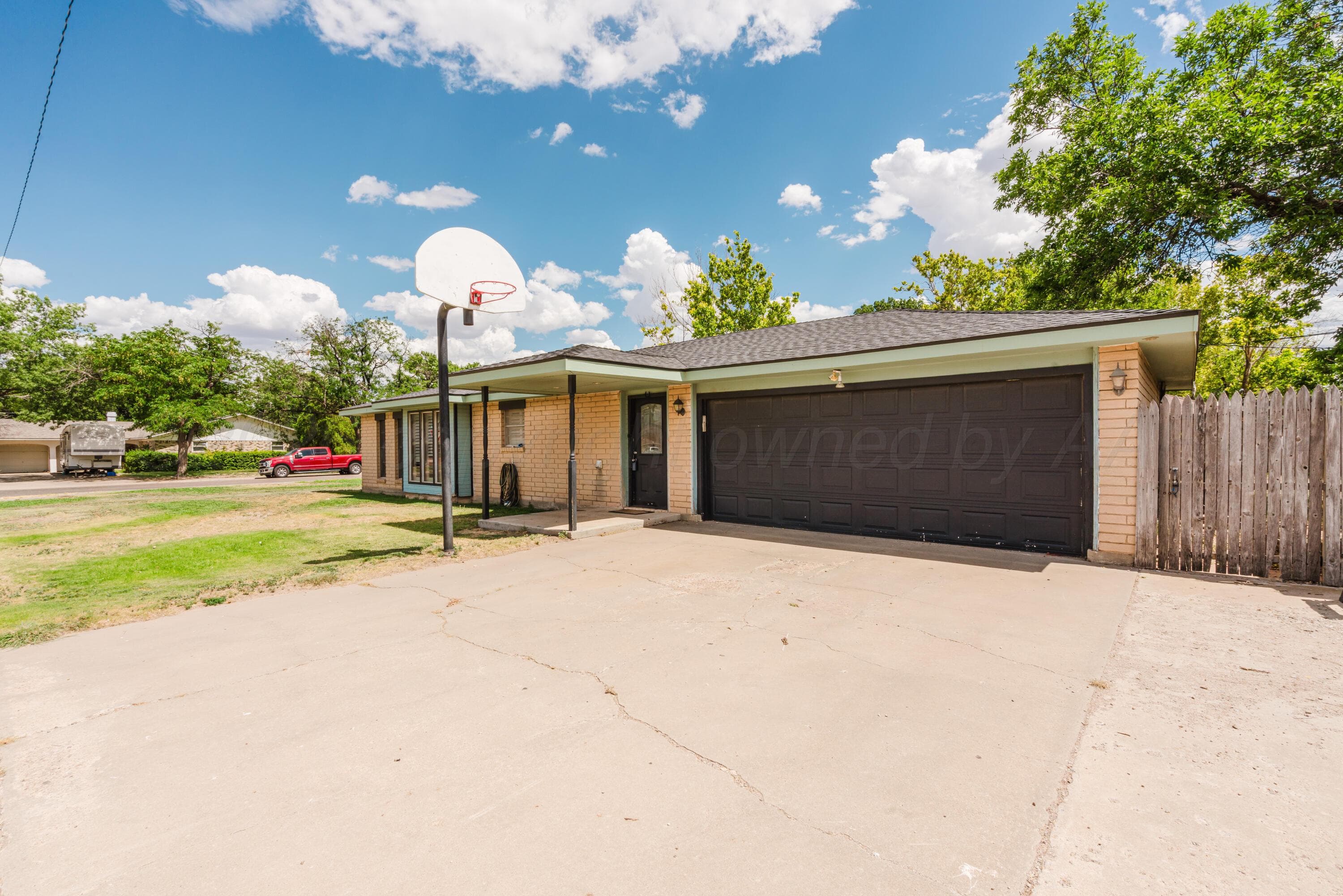 219 BAILEY Avenue, Dumas, TX 79029, photo 36