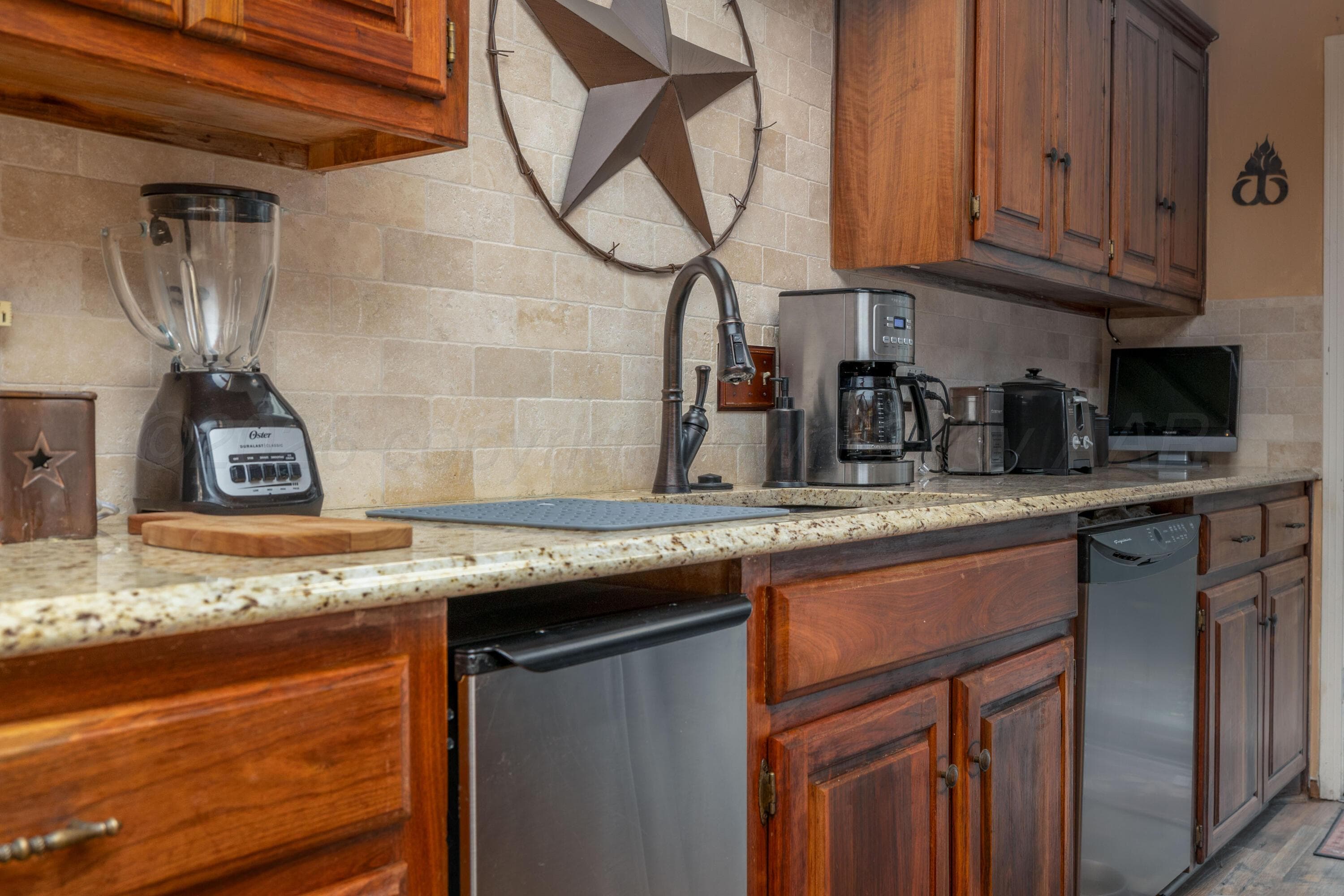415 N SHORE Drive, Amarillo, TX 79118-9398, photo 17