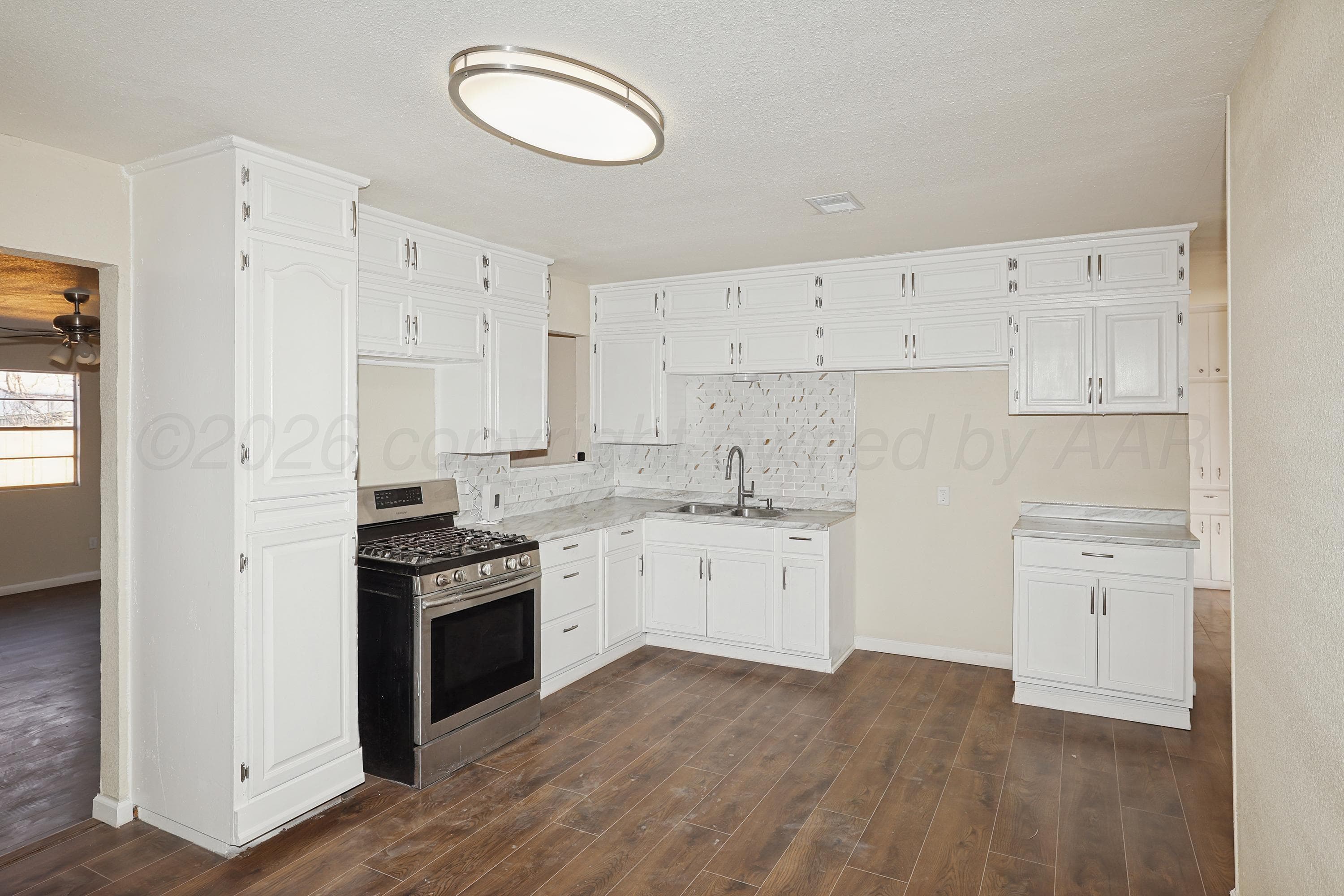 1203 SYCAMORE Street, Amarillo, TX 79107-6216, photo 3